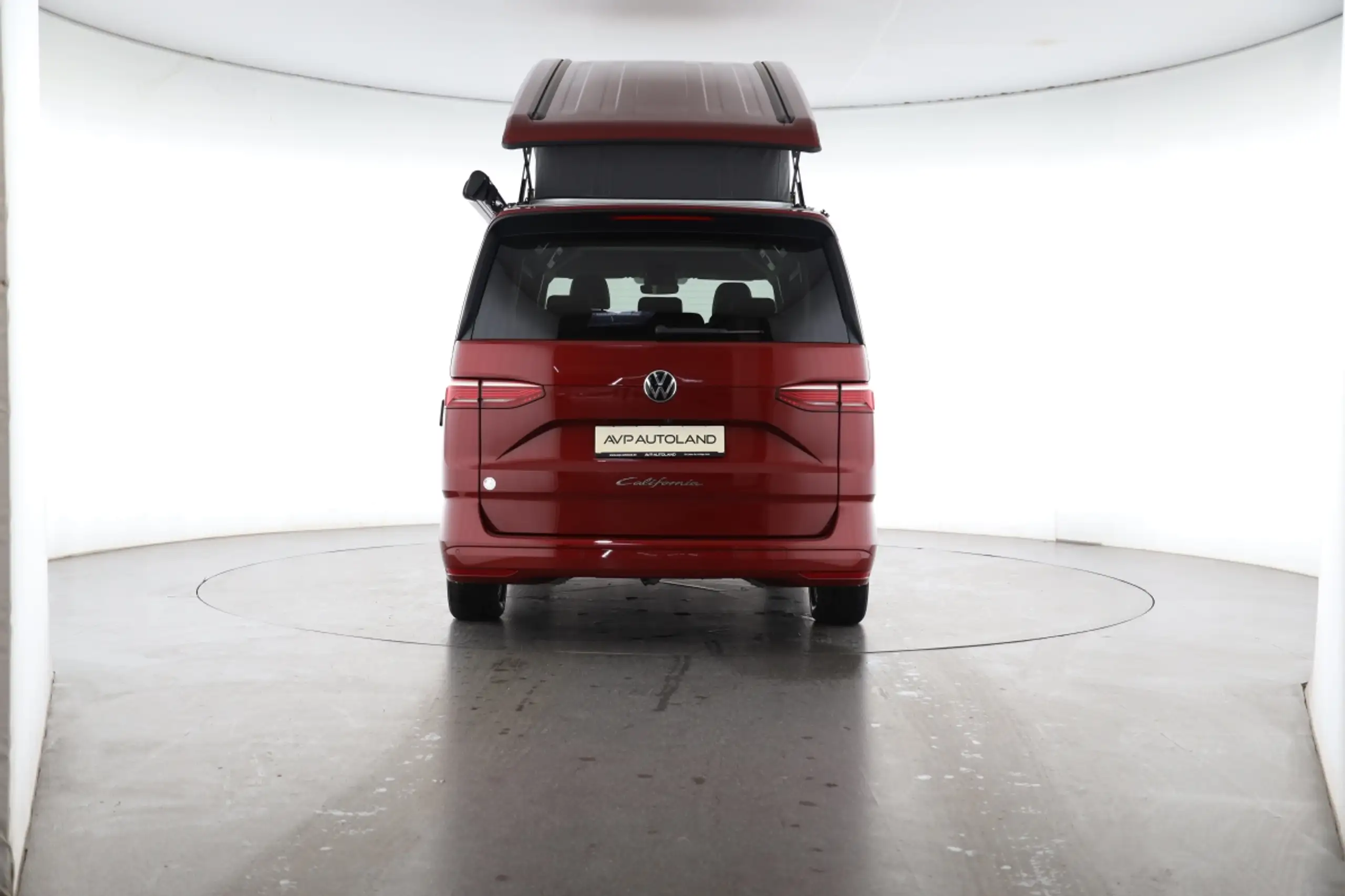 Volkswagen - T7 California