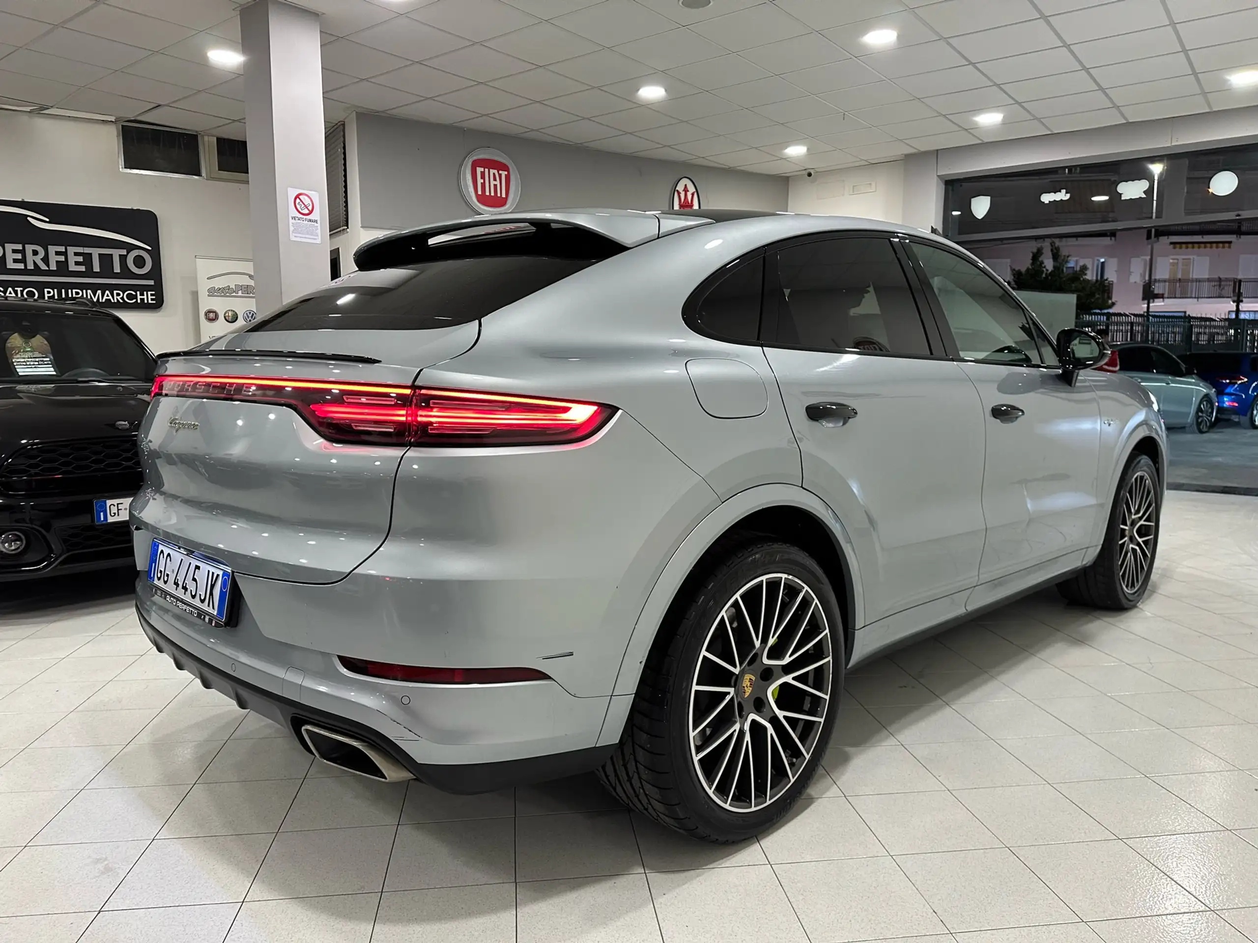 Porsche - Cayenne