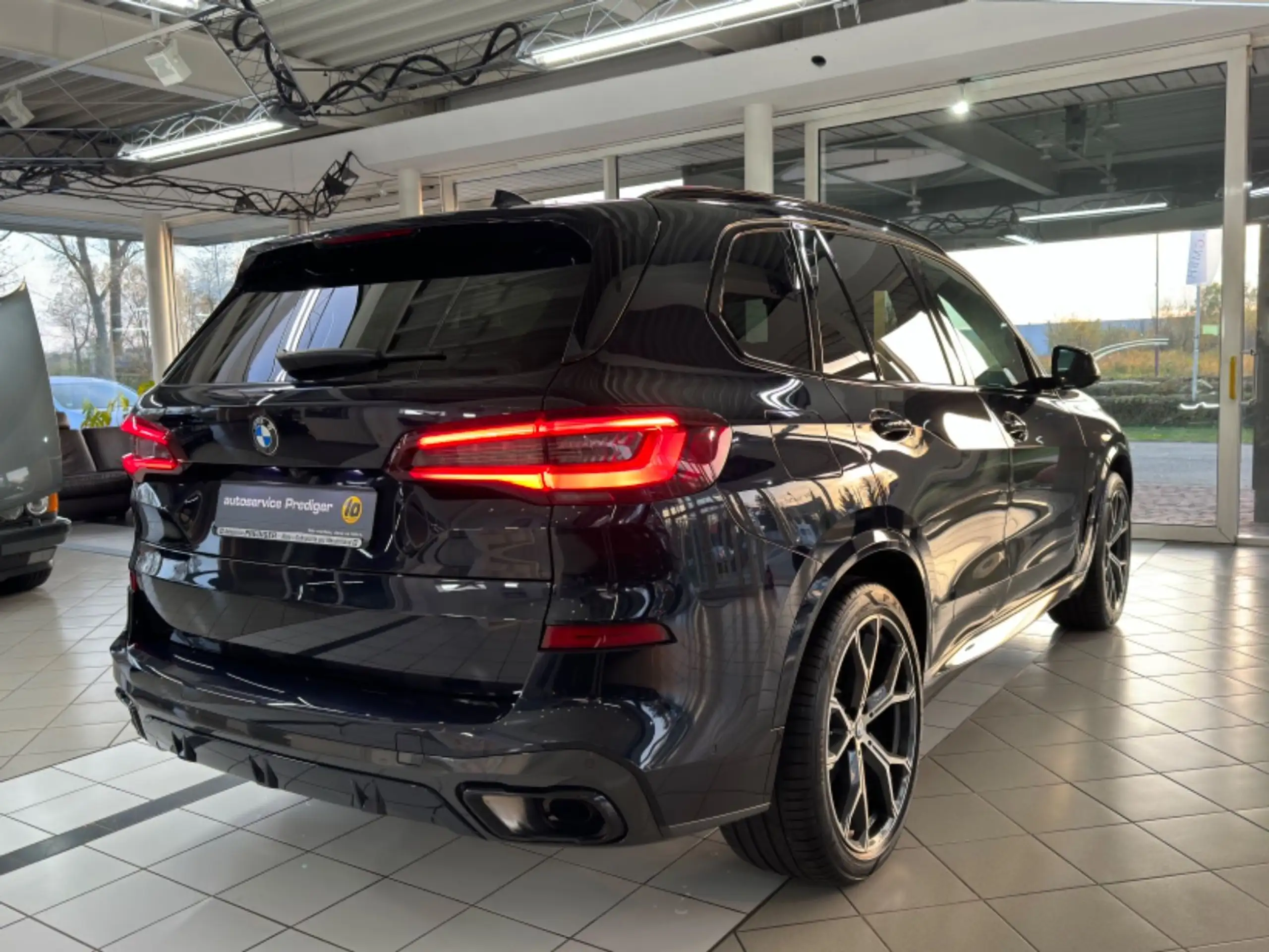 BMW - X5