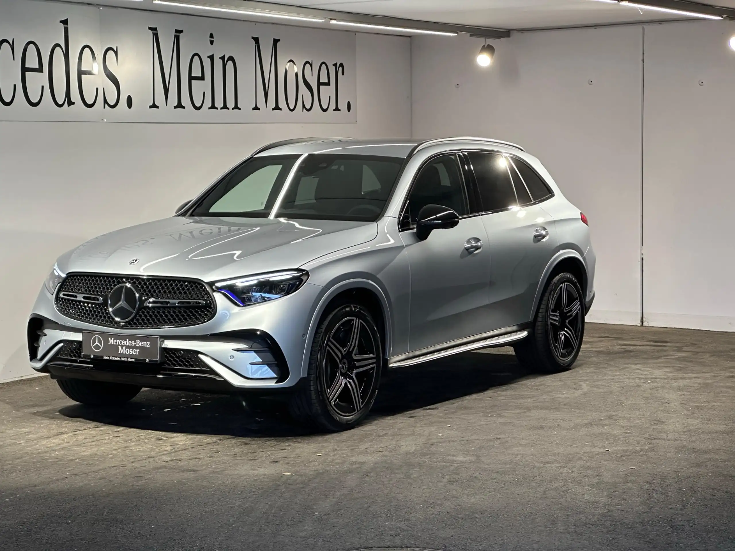 Mercedes-Benz - GLC 220