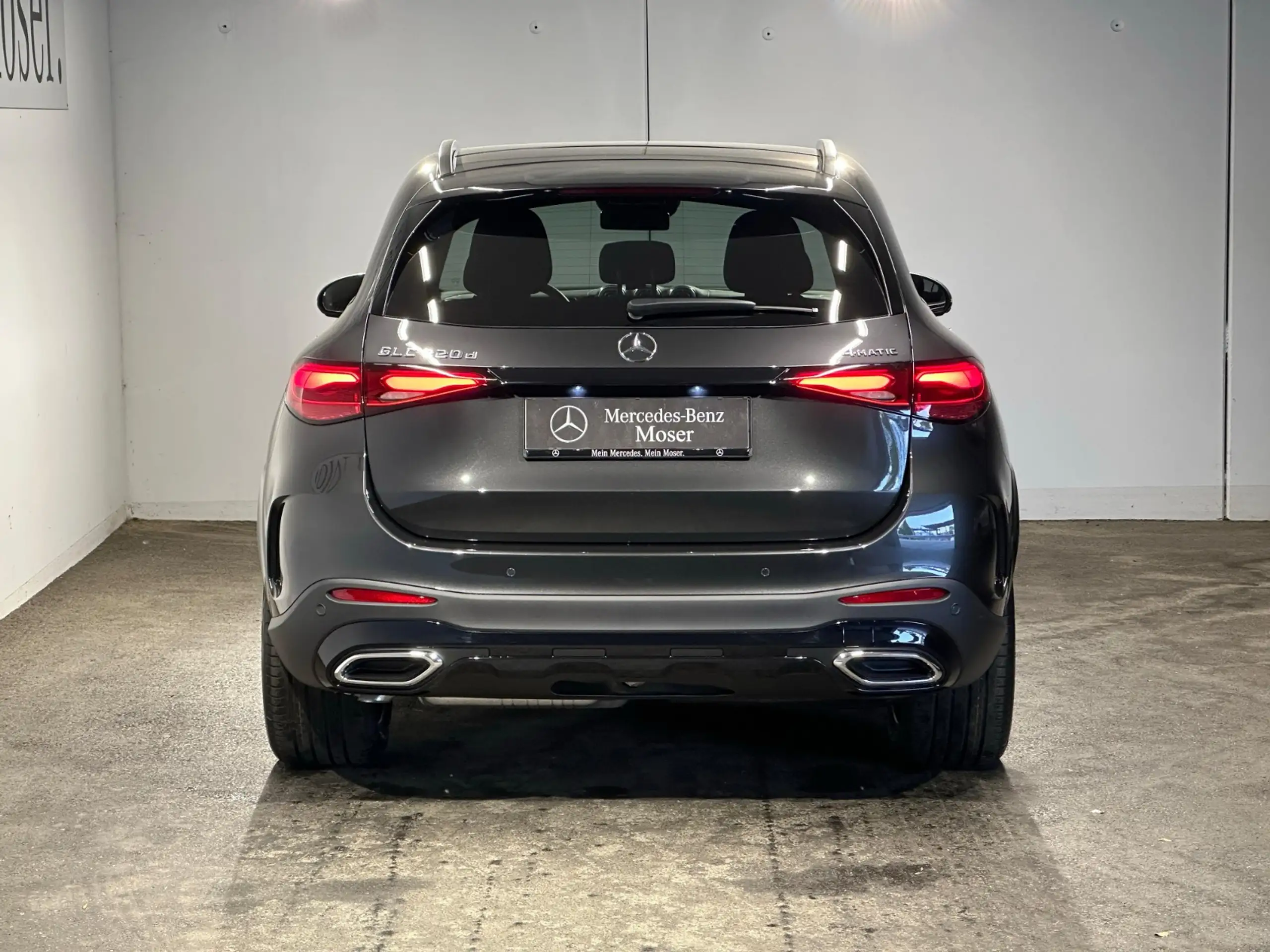 Mercedes-Benz - GLC 220