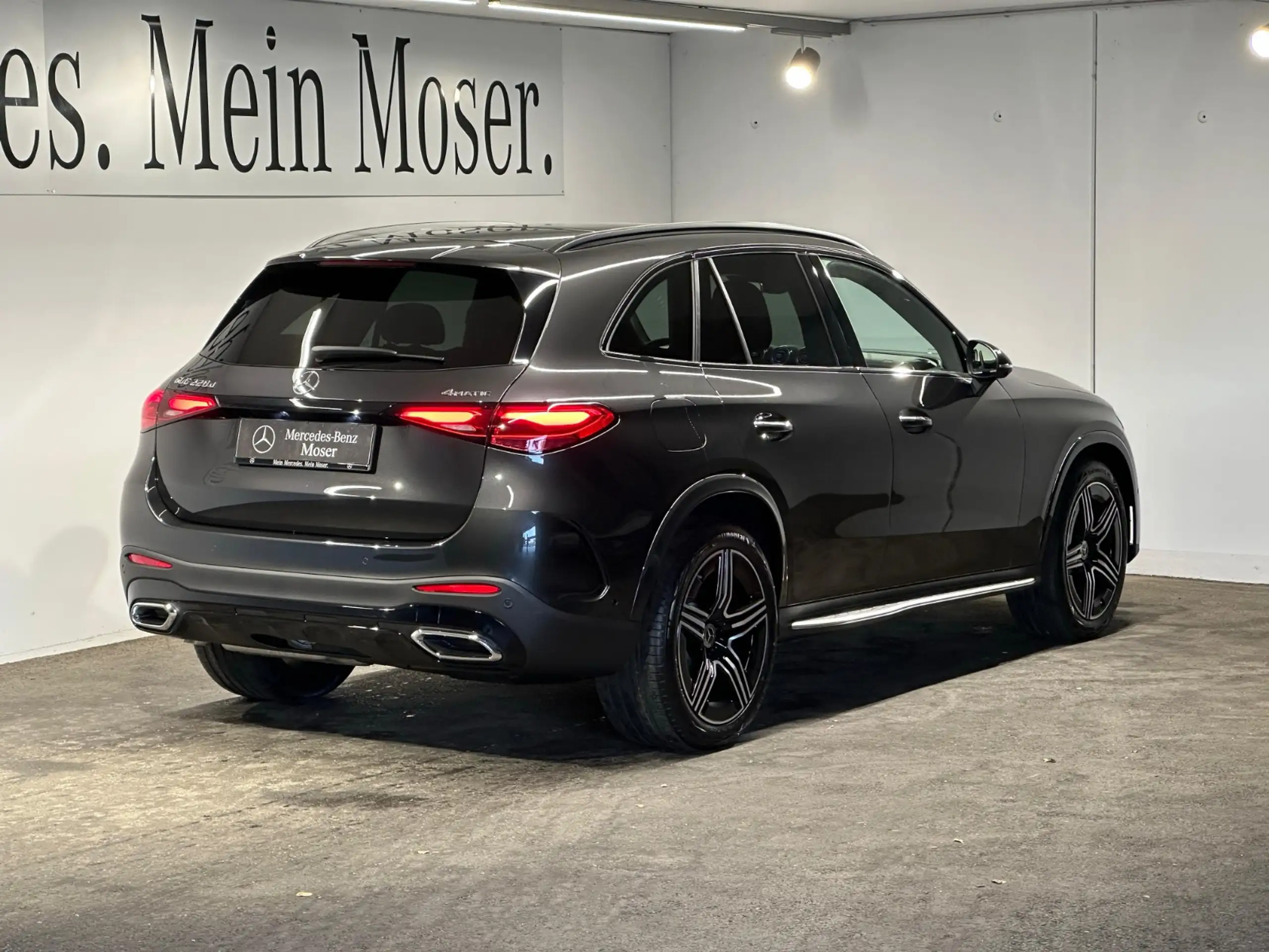 Mercedes-Benz - GLC 220