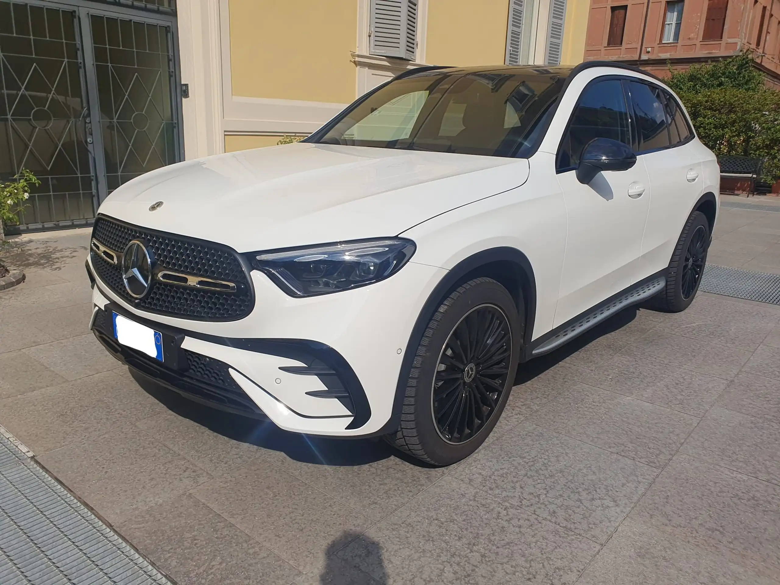 Mercedes-Benz - GLC 220