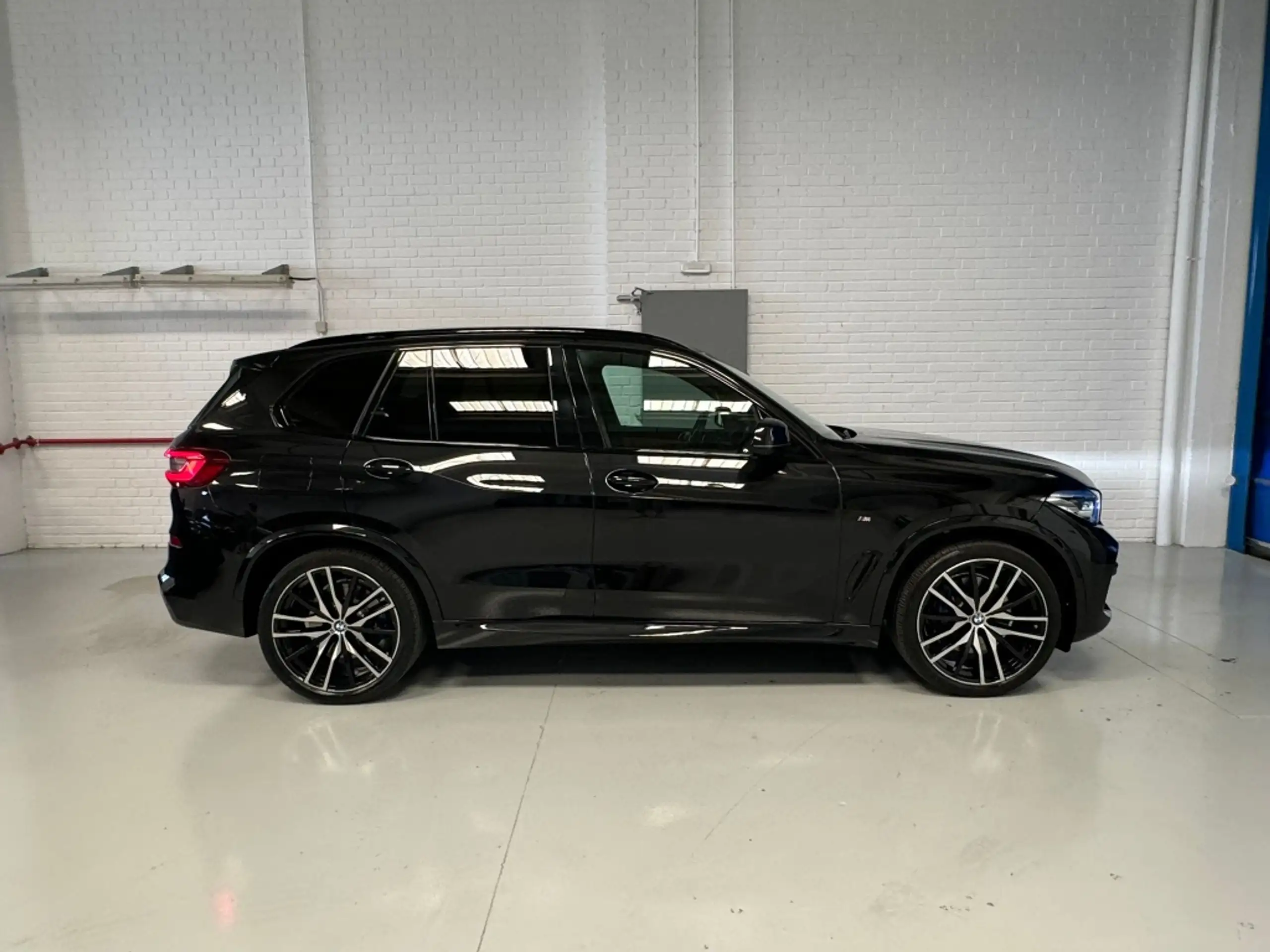 BMW - X5