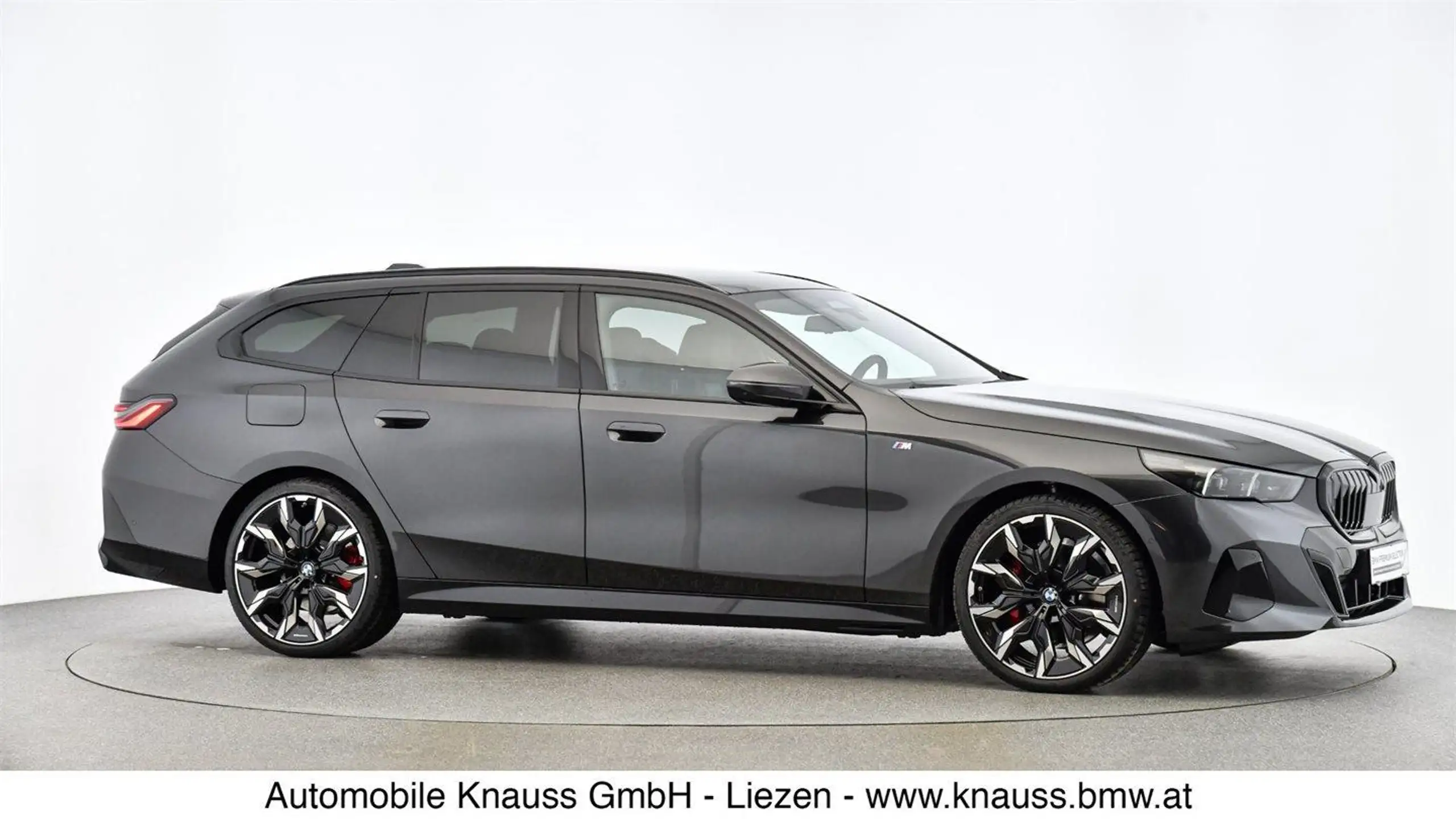 BMW - 520