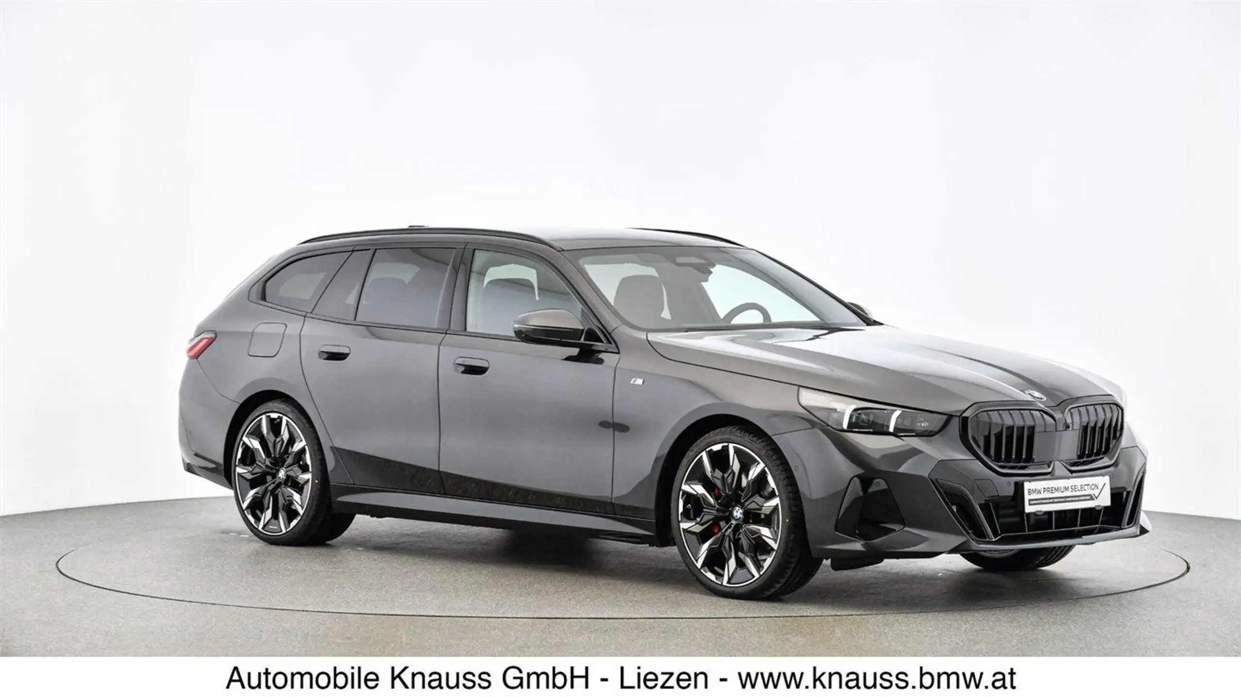 BMW - 520