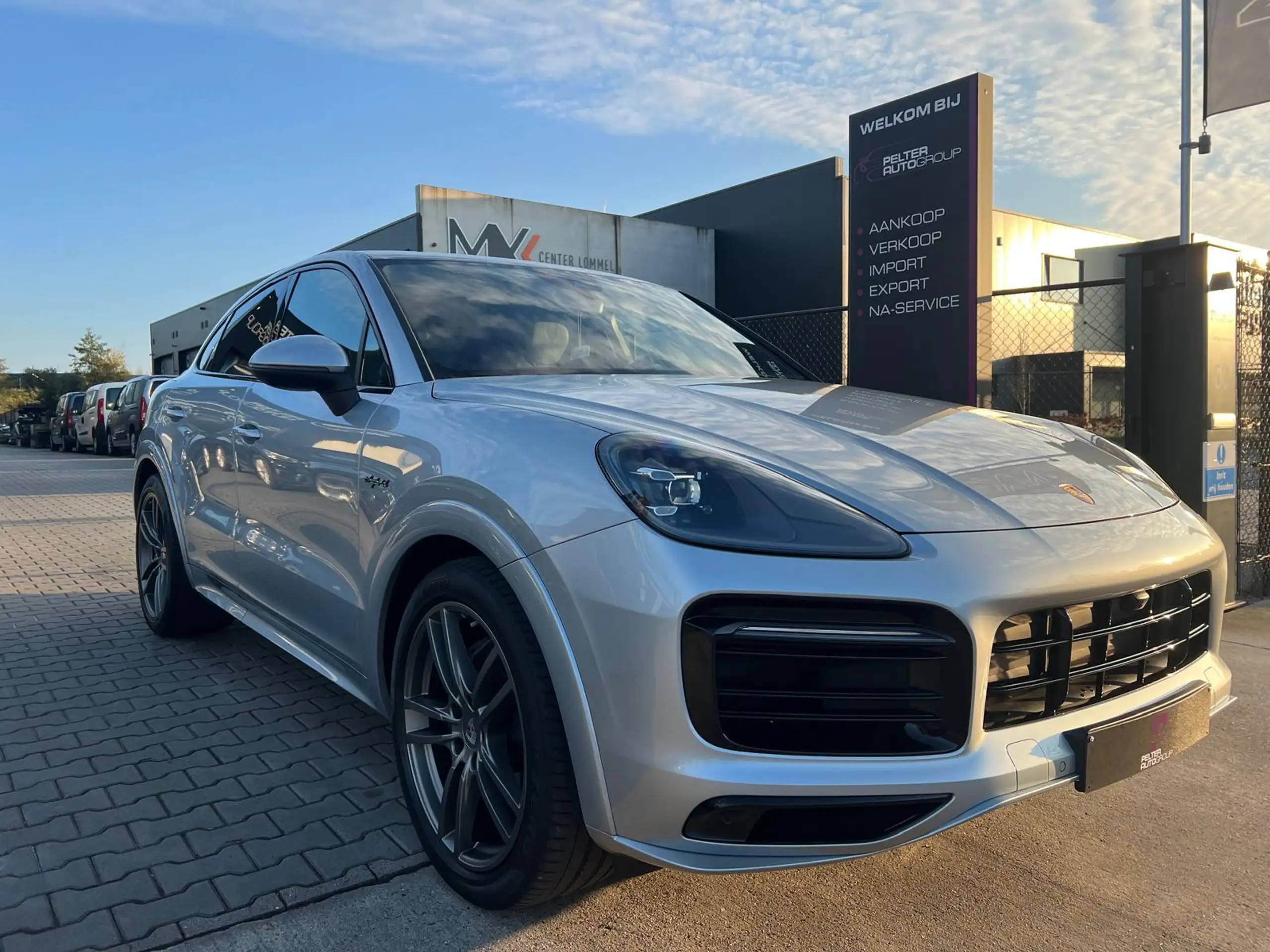 Porsche - Cayenne