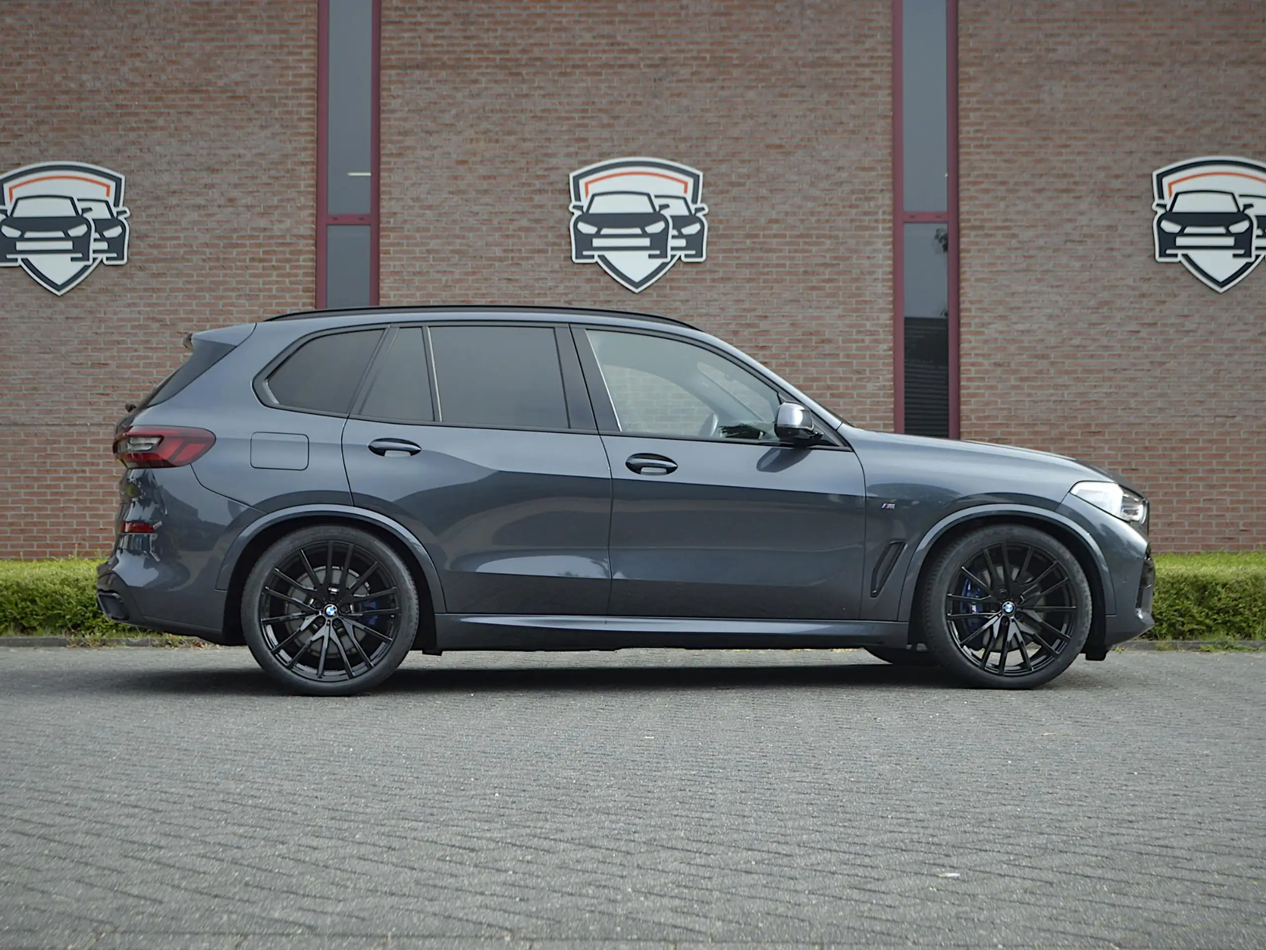 BMW - X5