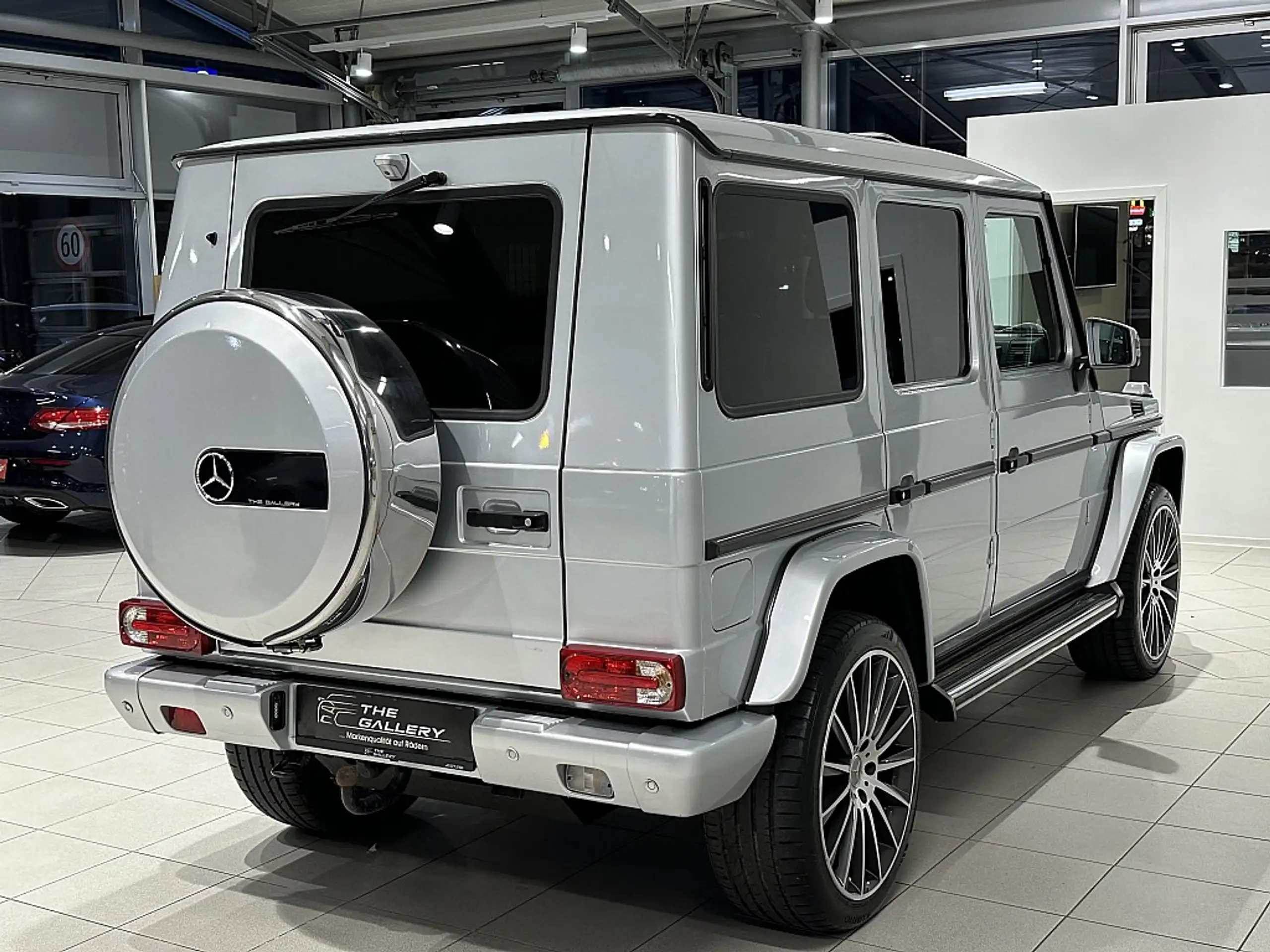 Mercedes-Benz - G 350