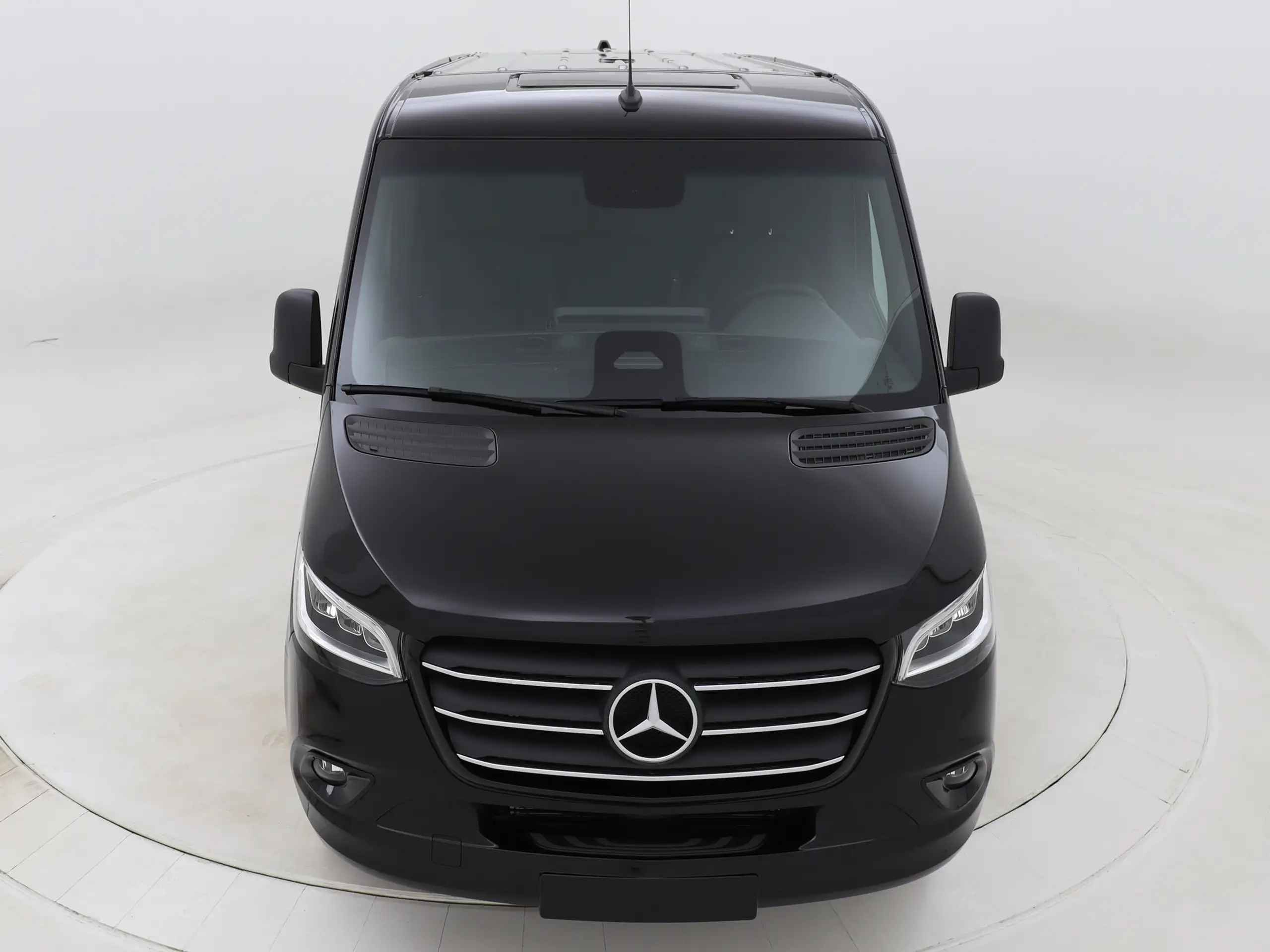 Mercedes-Benz - Sprinter