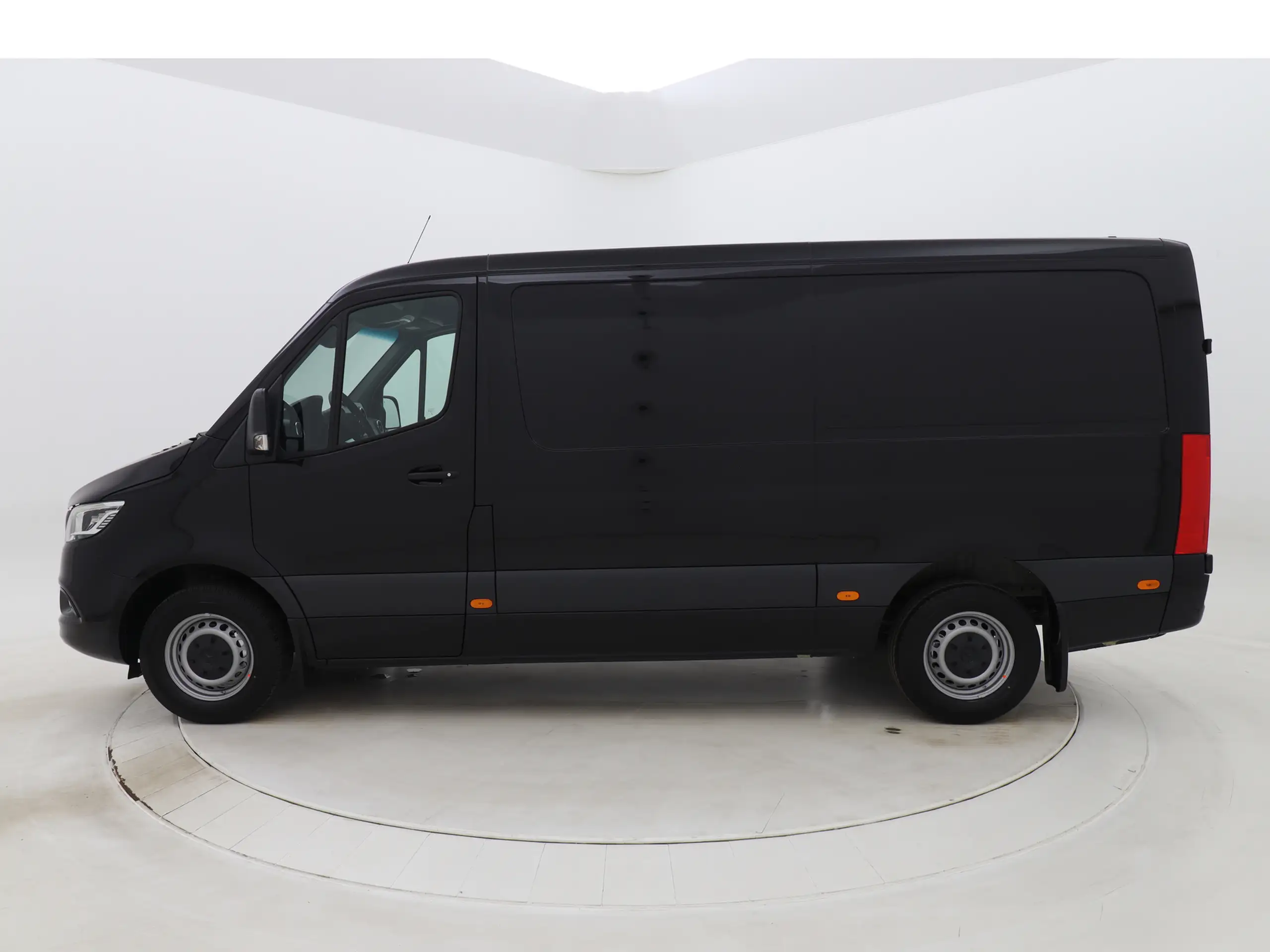 Mercedes-Benz - Sprinter