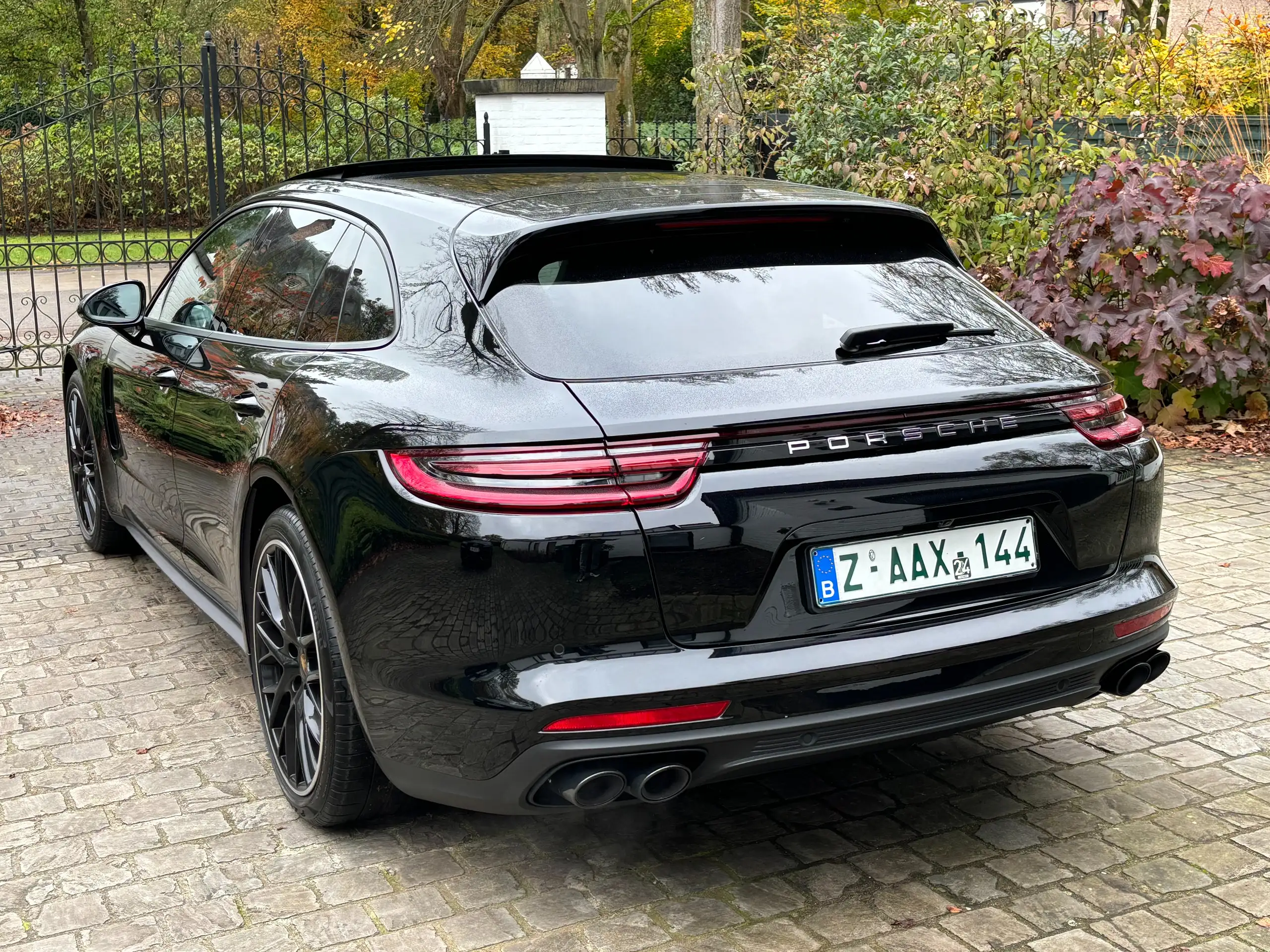 Porsche - Panamera