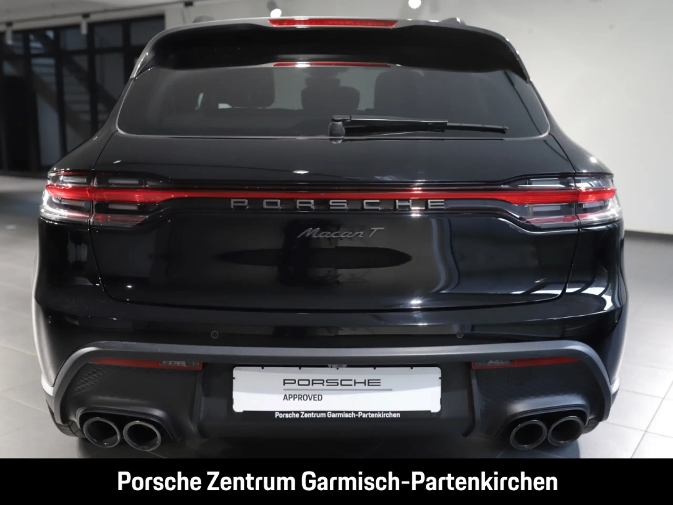 Porsche - Macan