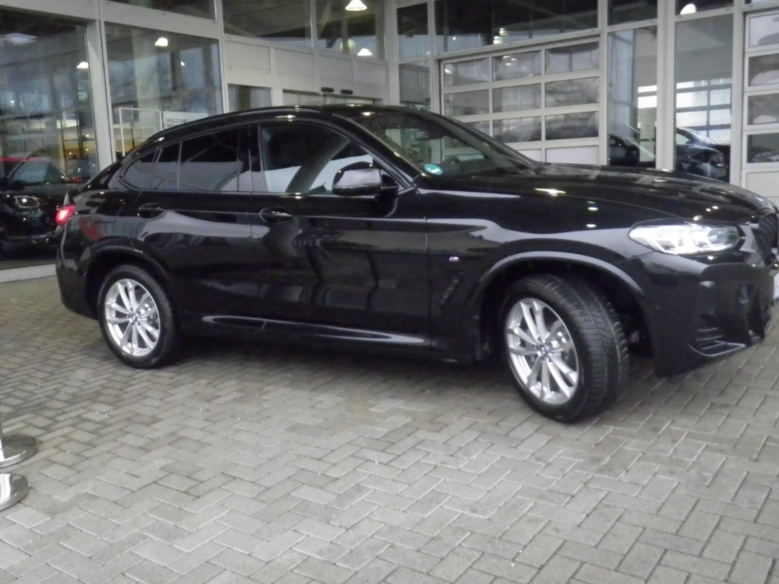 BMW - X4