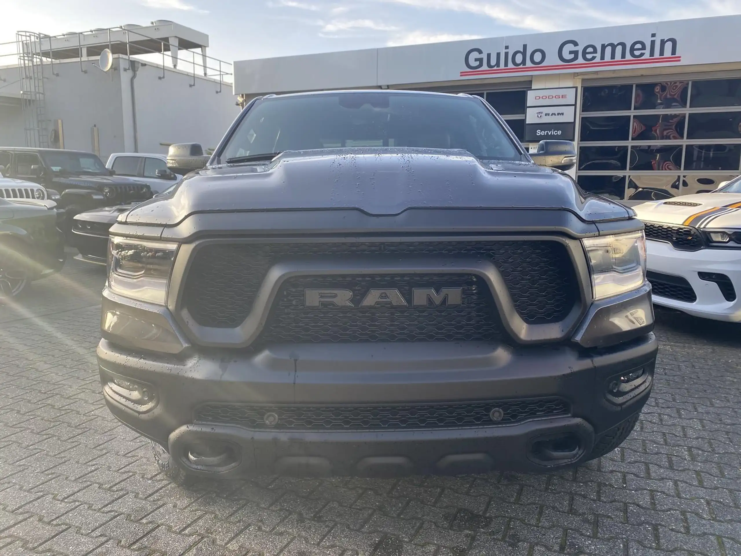 Dodge - RAM