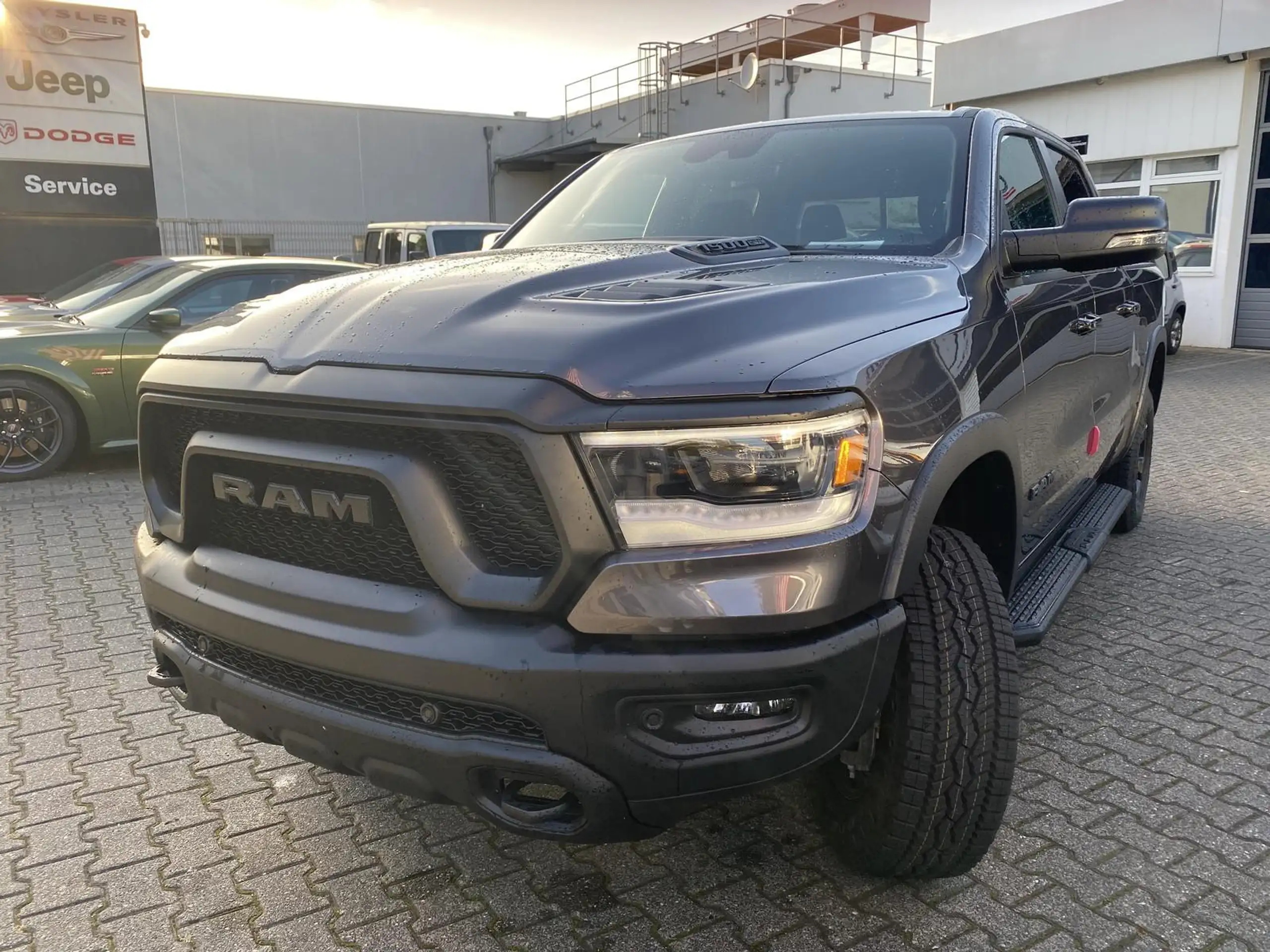 Dodge - RAM