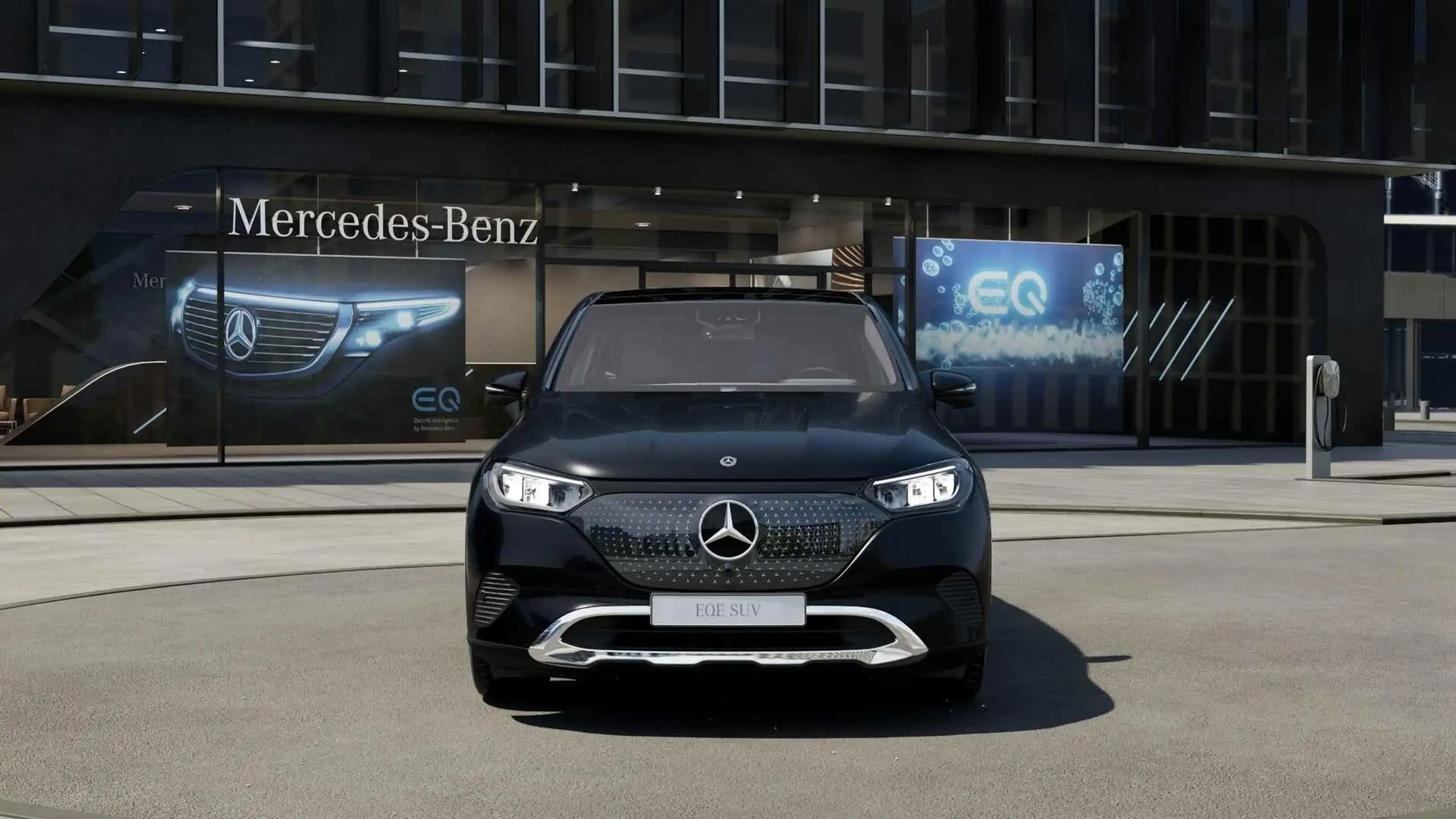 Mercedes-Benz - EQE SUV