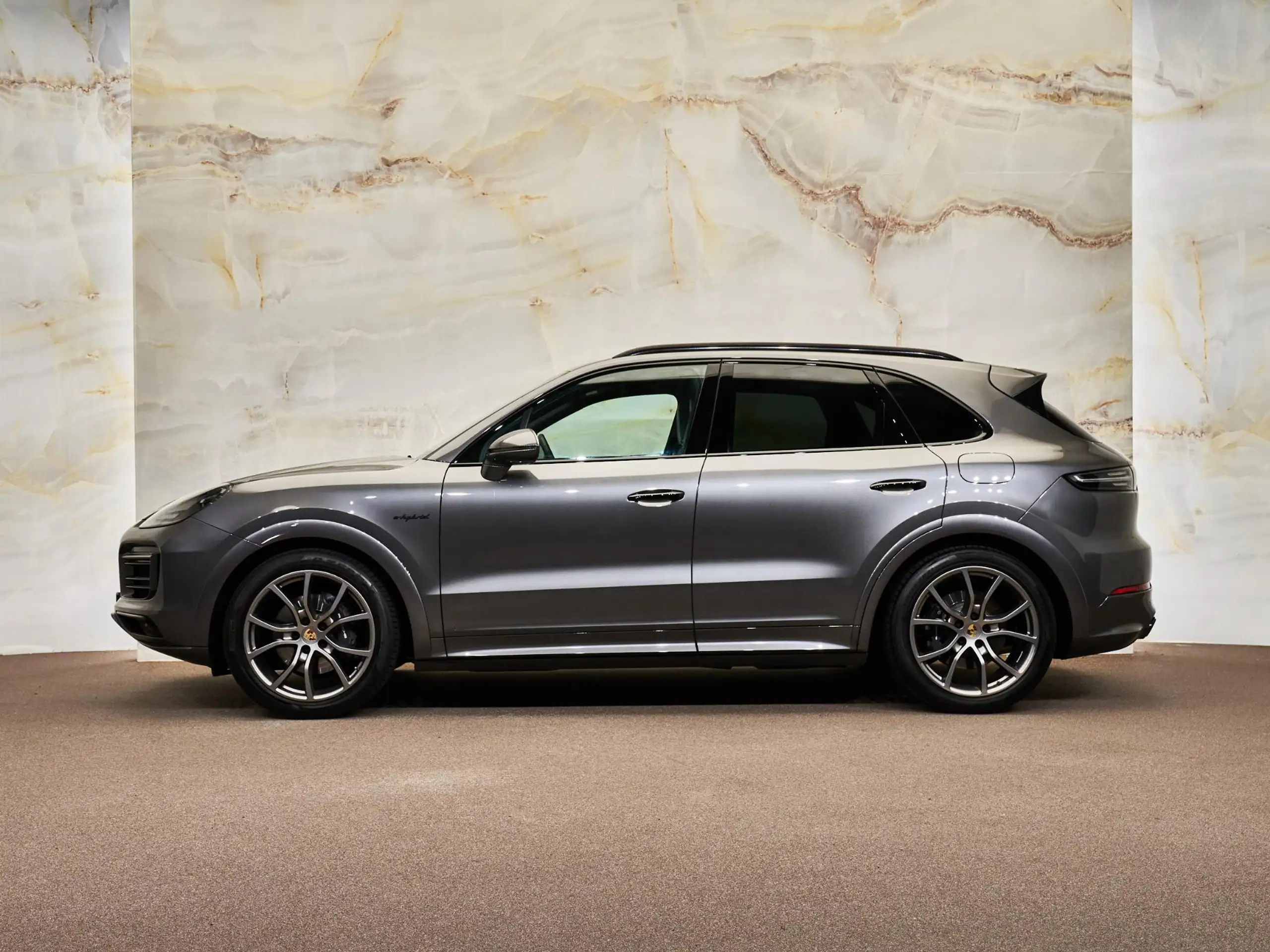 Porsche - Cayenne