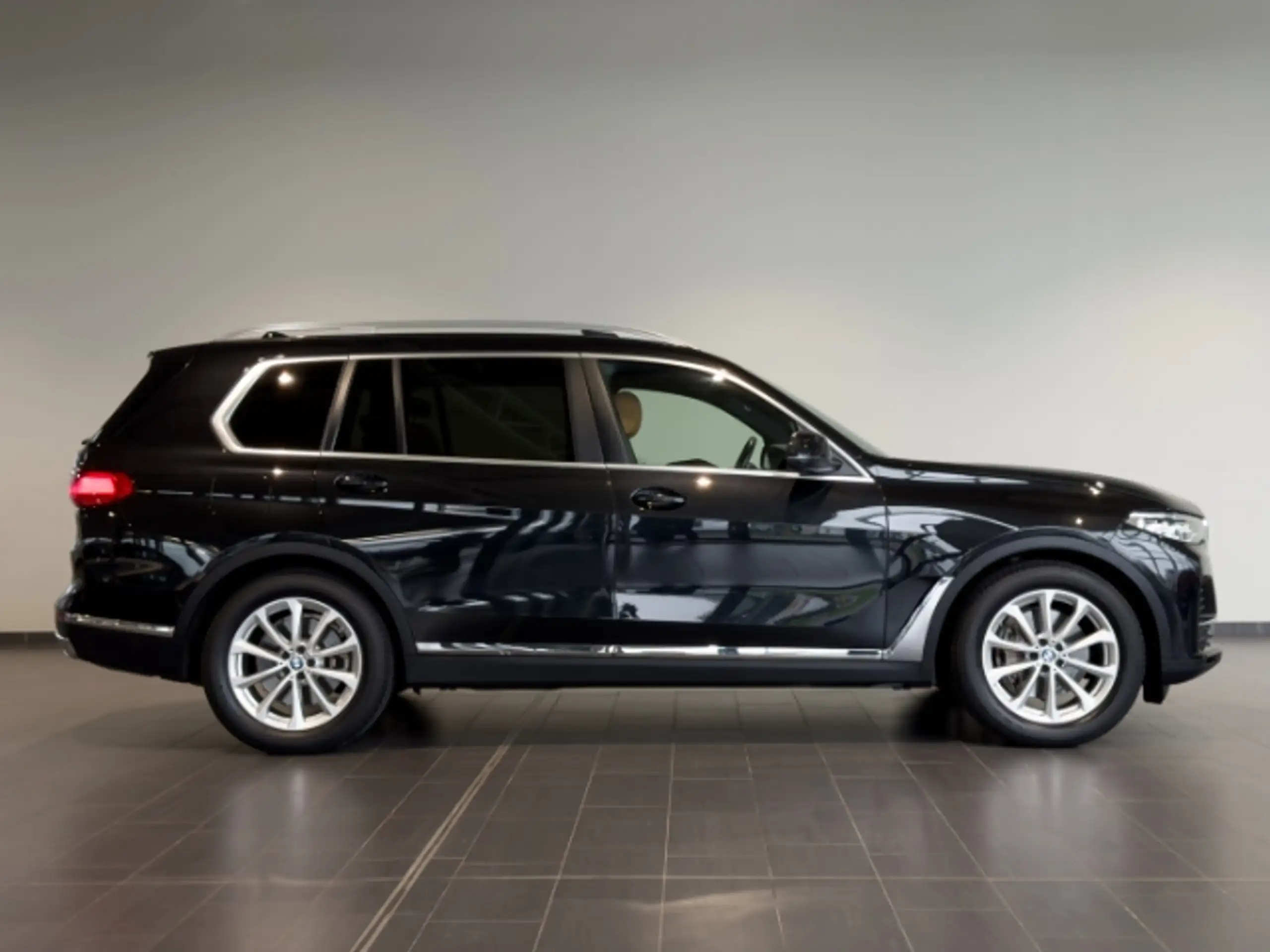 BMW - X7