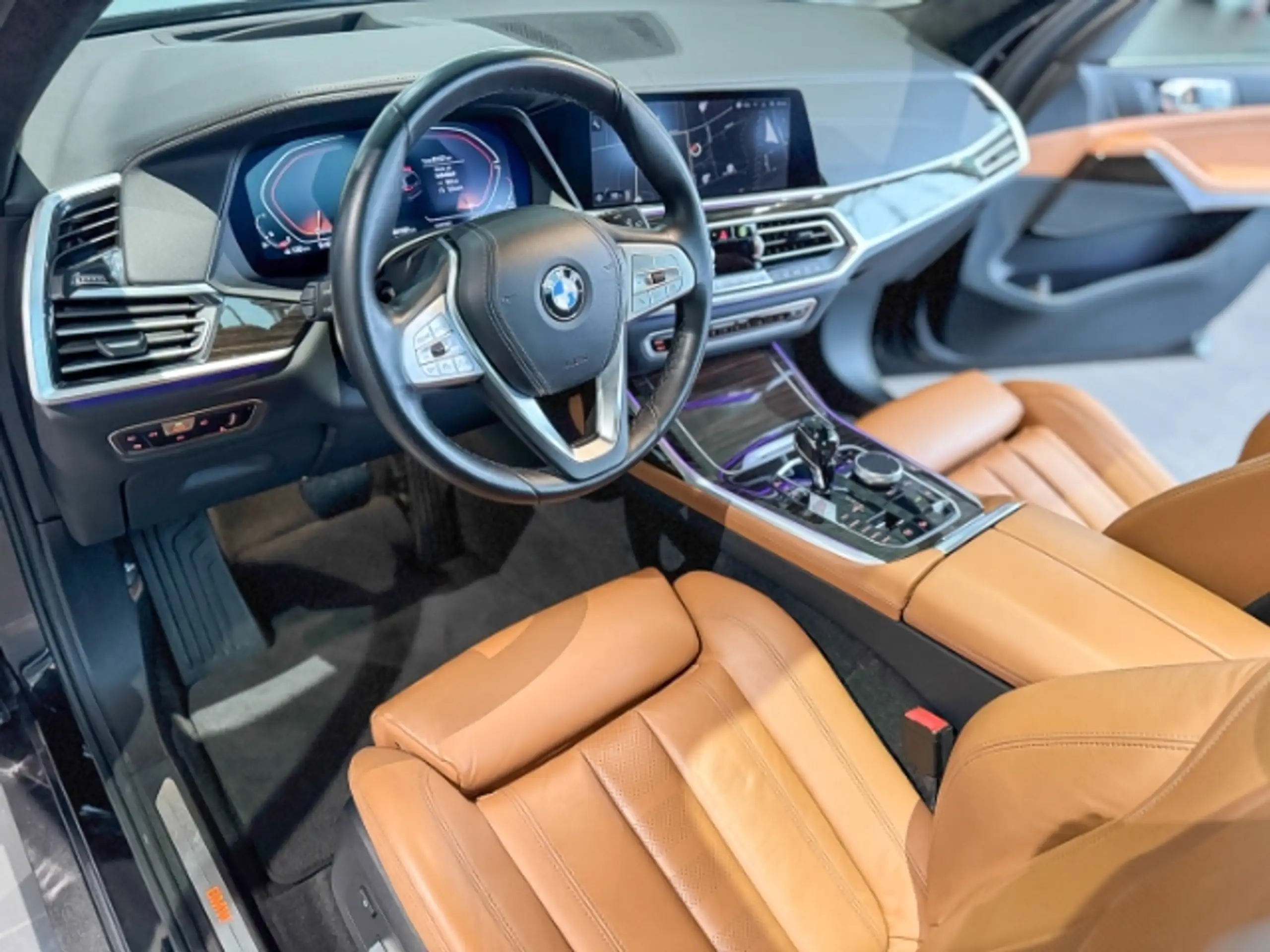 BMW - X7