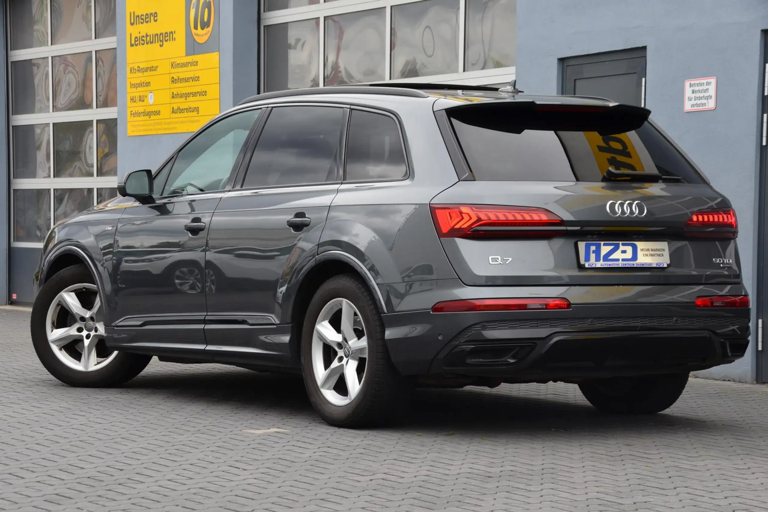 Audi - Q7