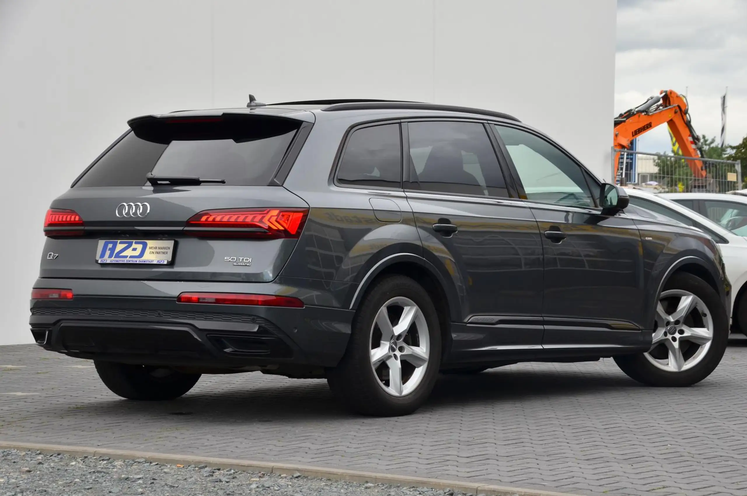 Audi - Q7