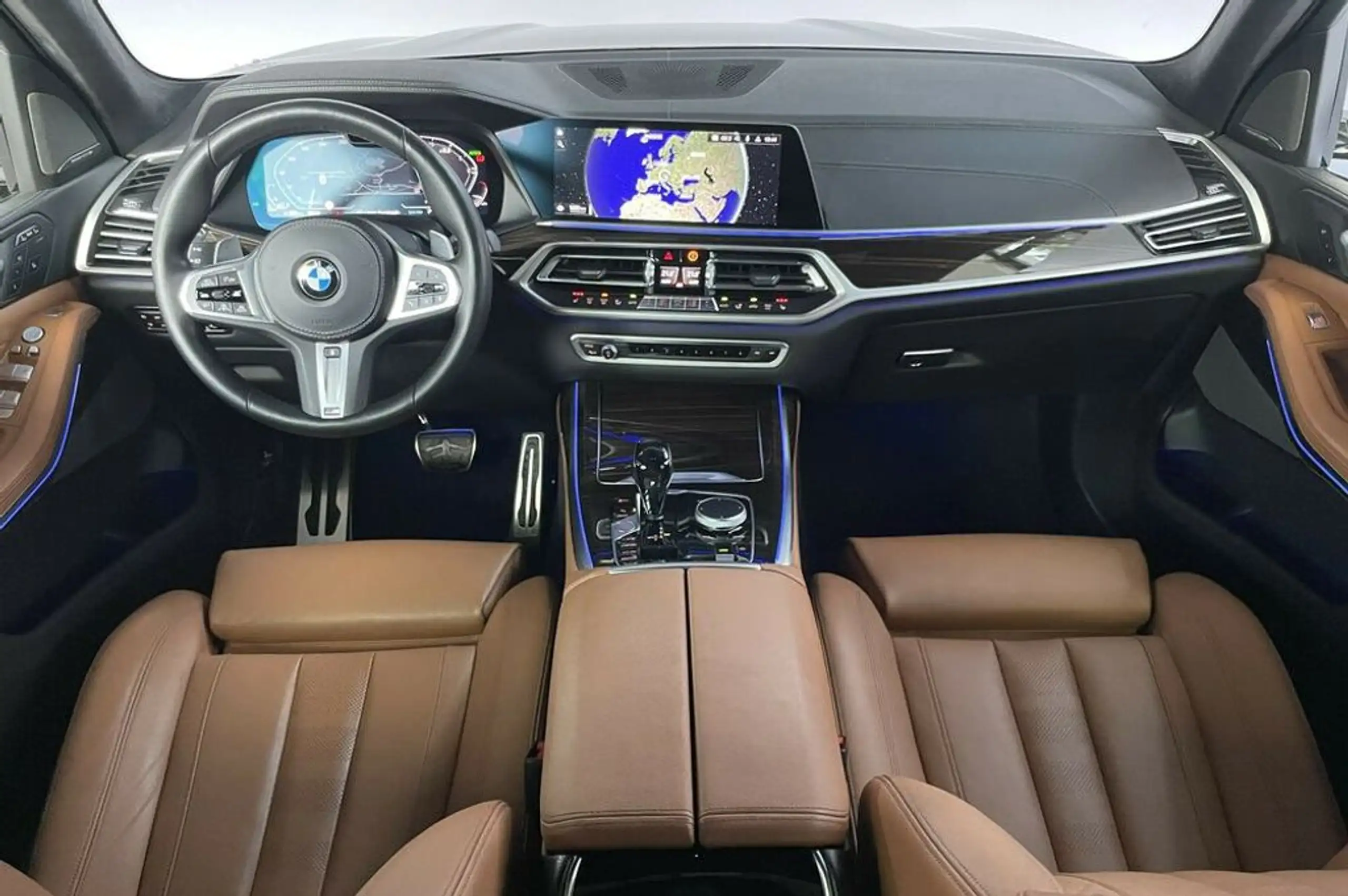 BMW - X7