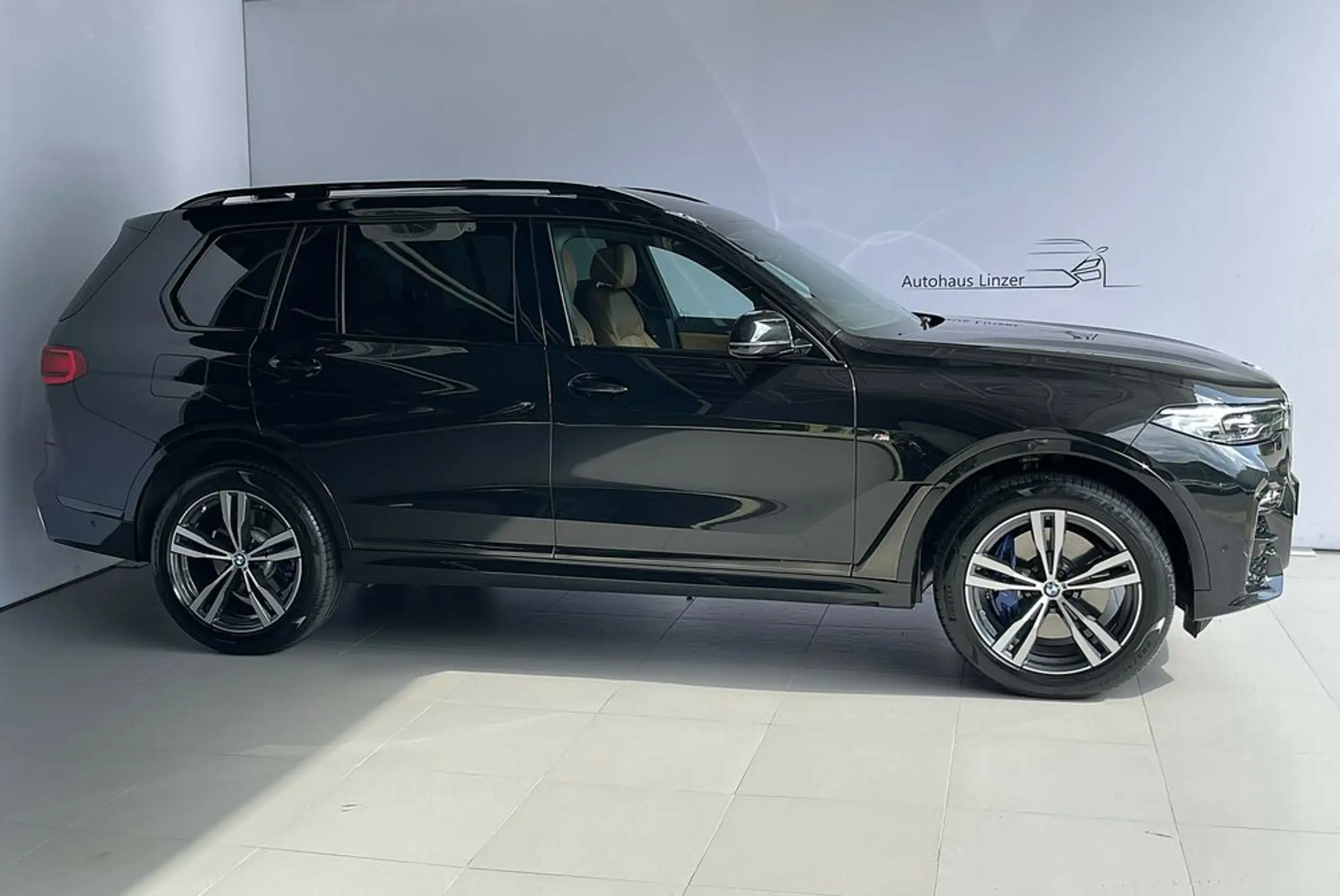 BMW - X7