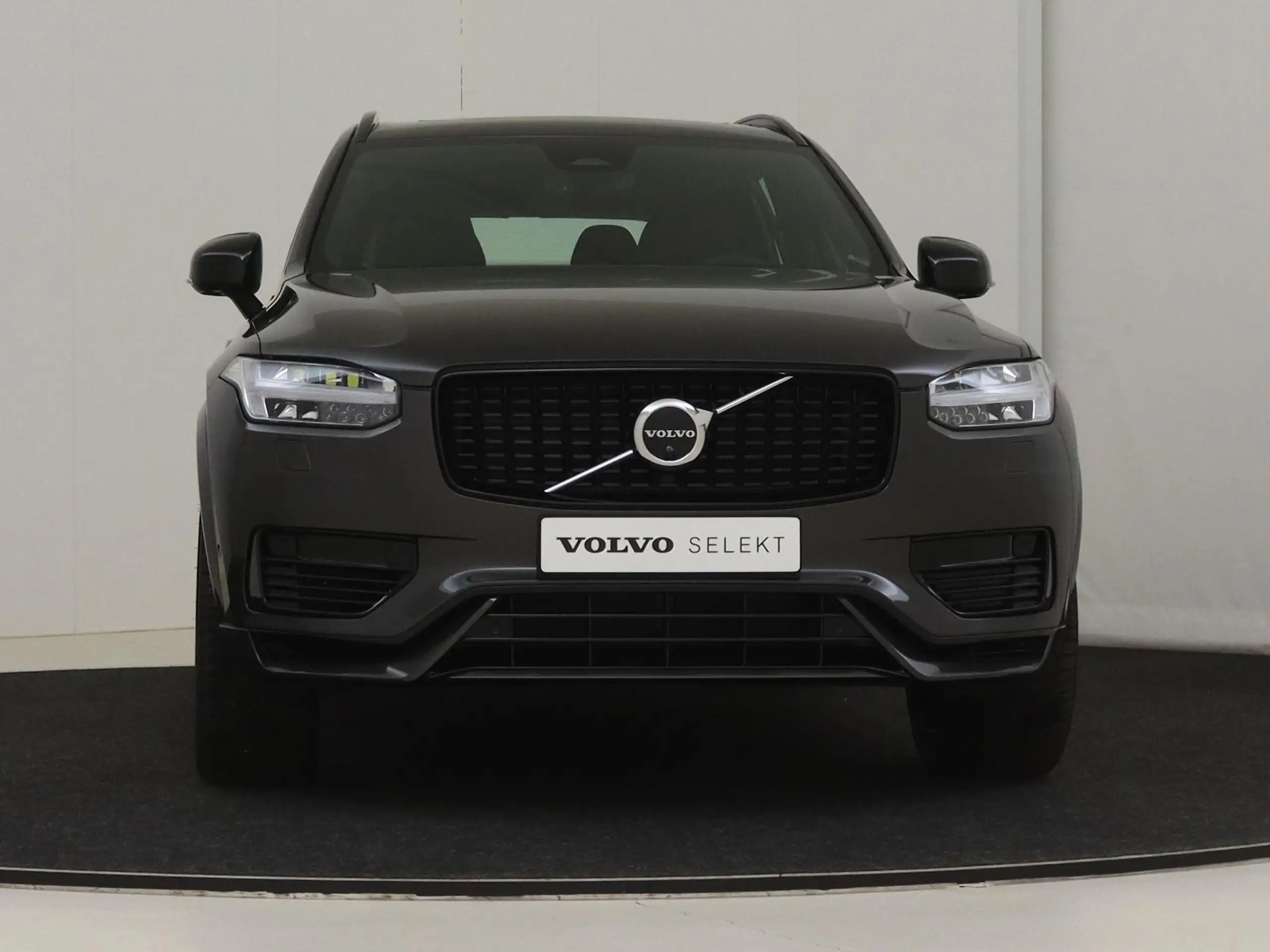 Volvo - XC90