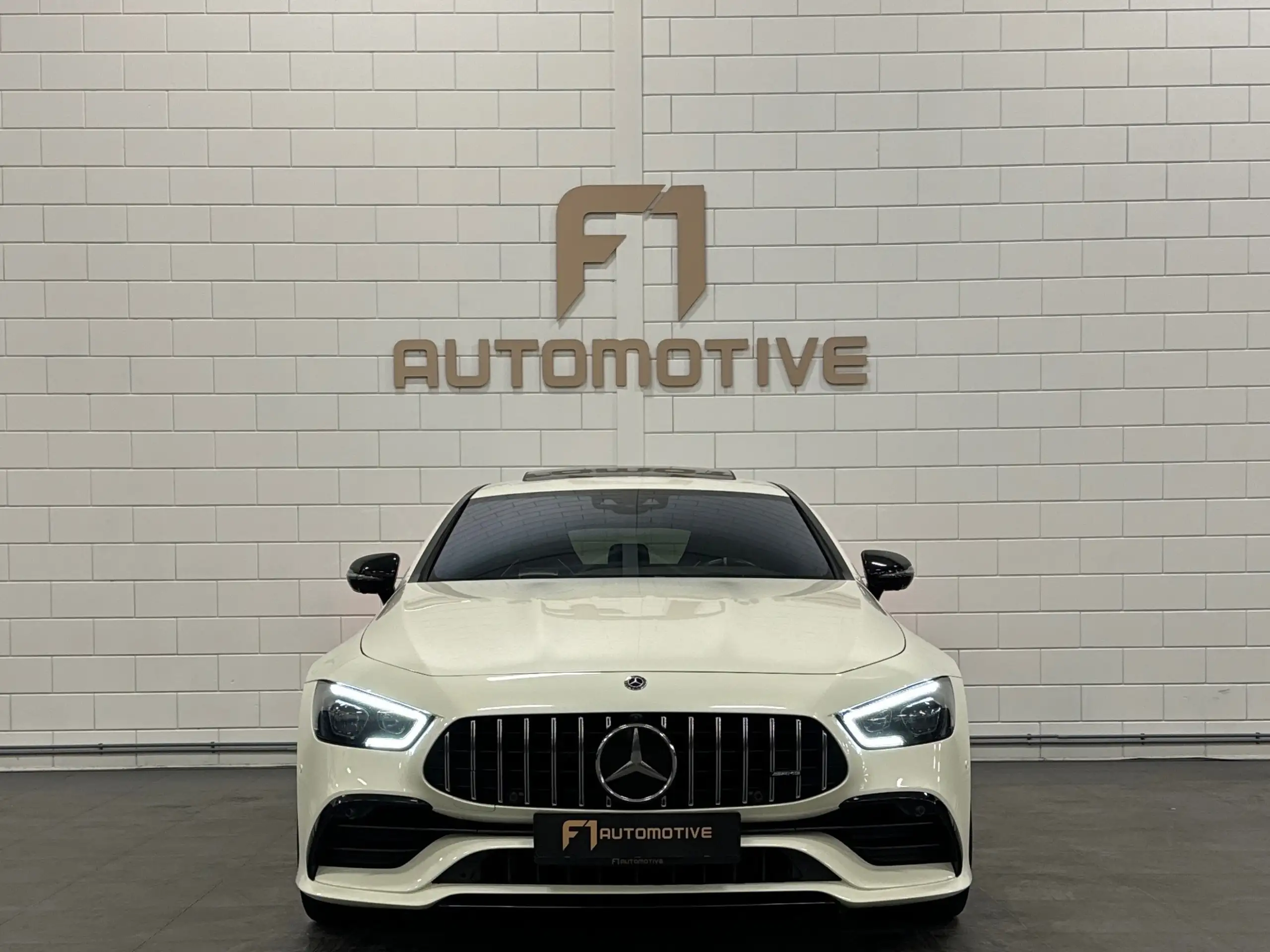 Mercedes-Benz - AMG GT