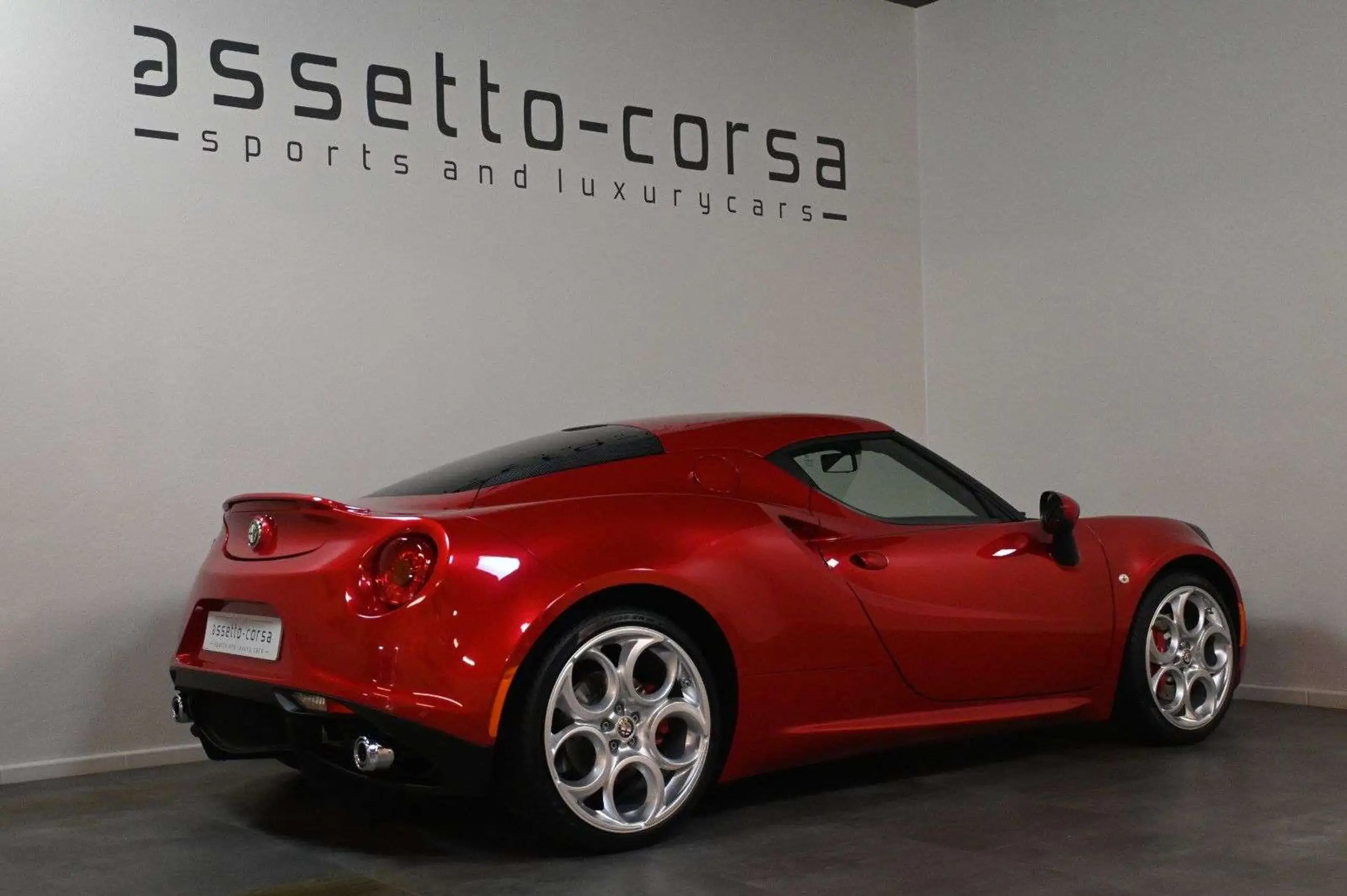 Alfa Romeo - 4C