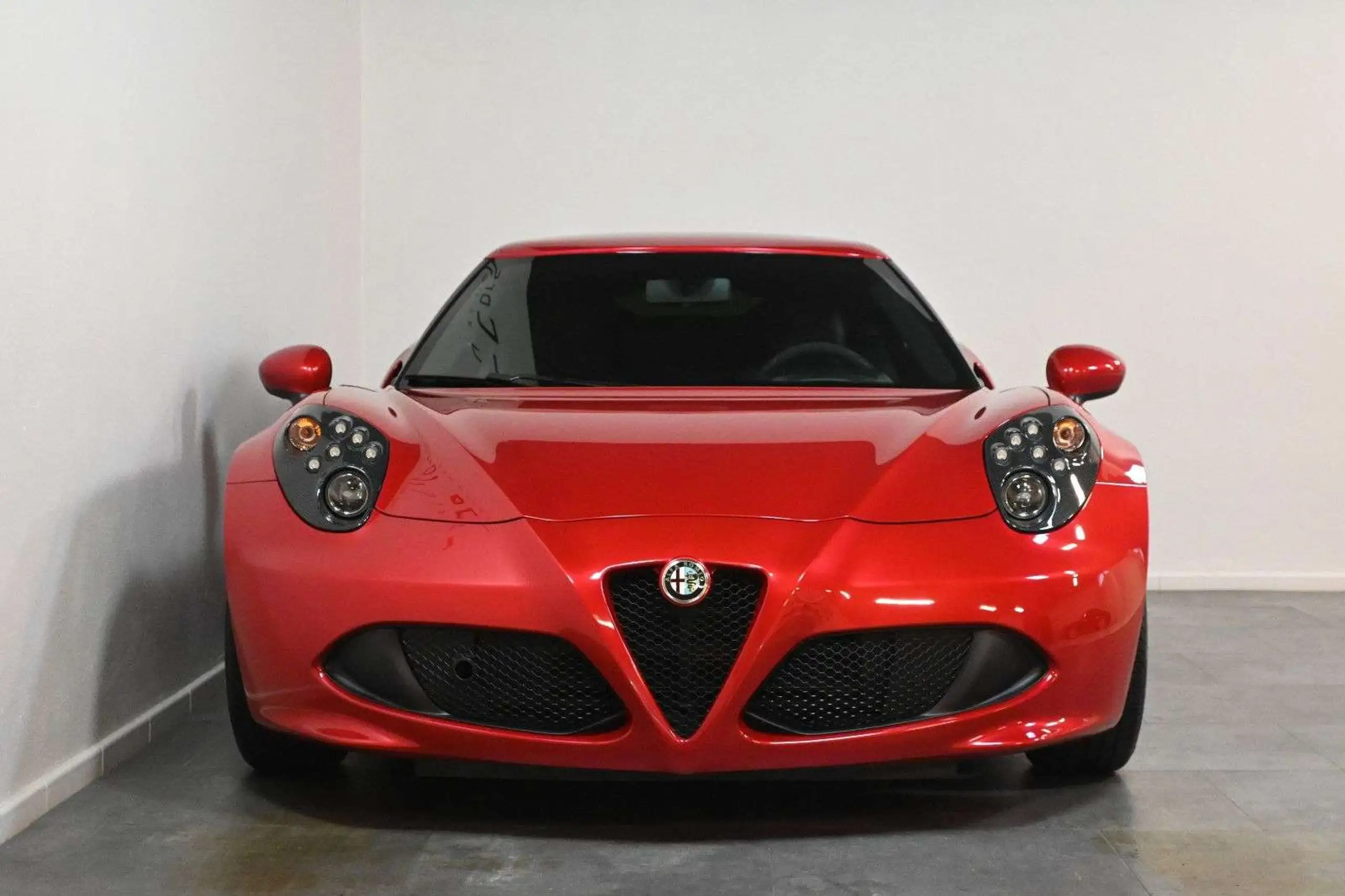 Alfa Romeo - 4C