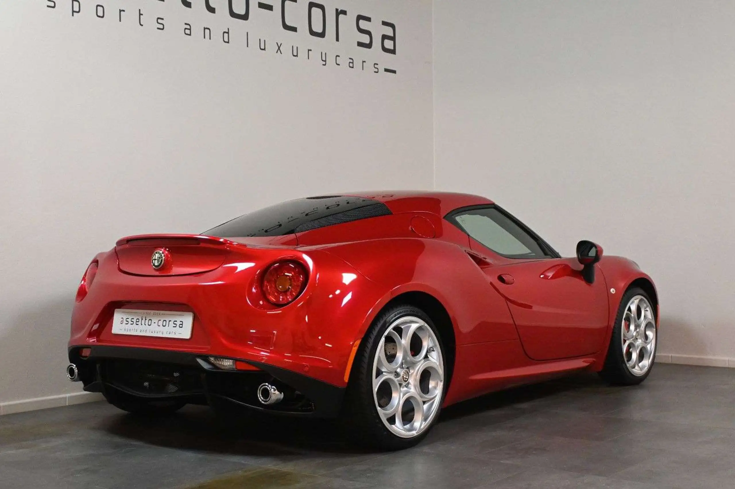 Alfa Romeo - 4C