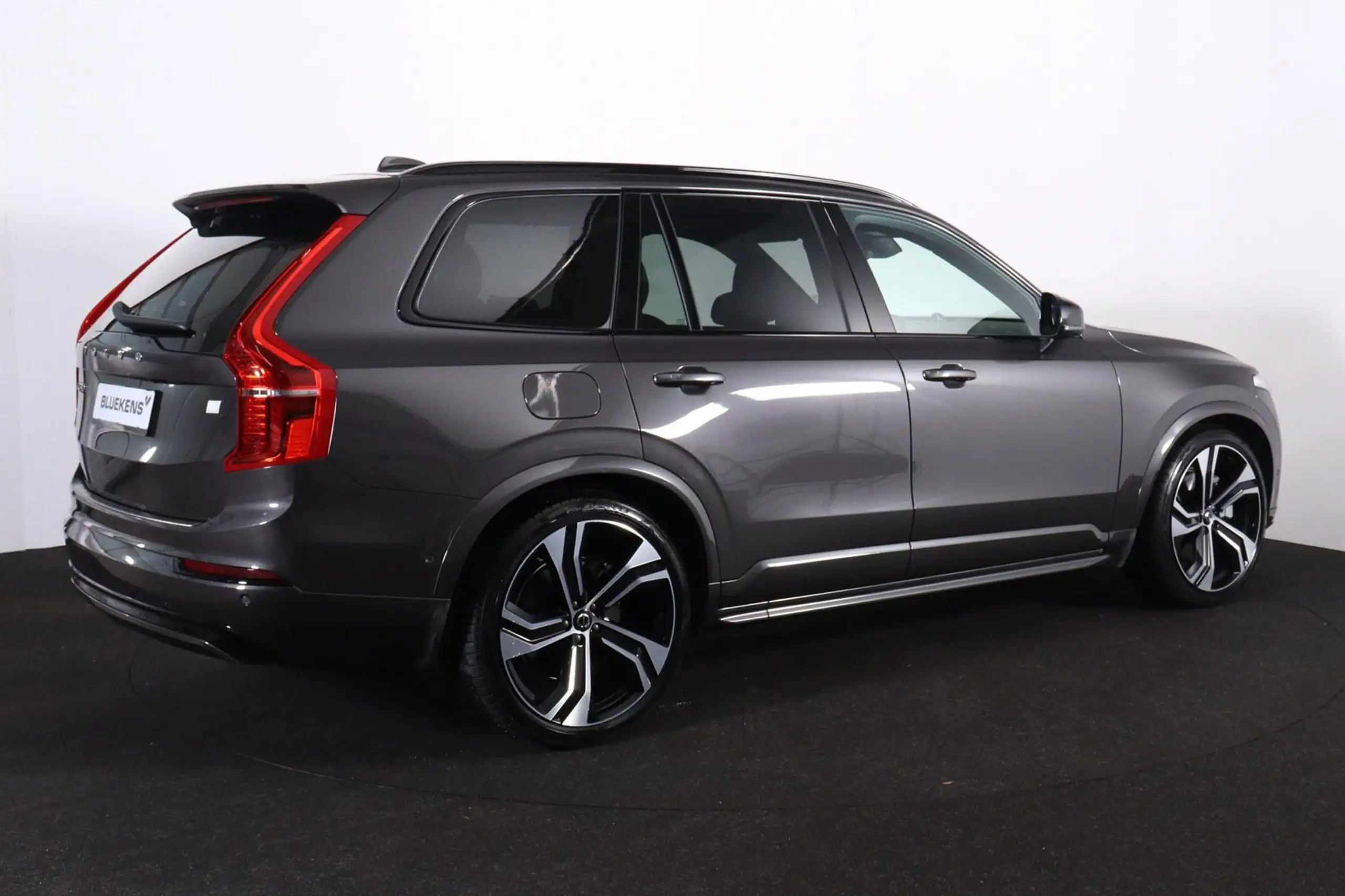 Volvo - XC90