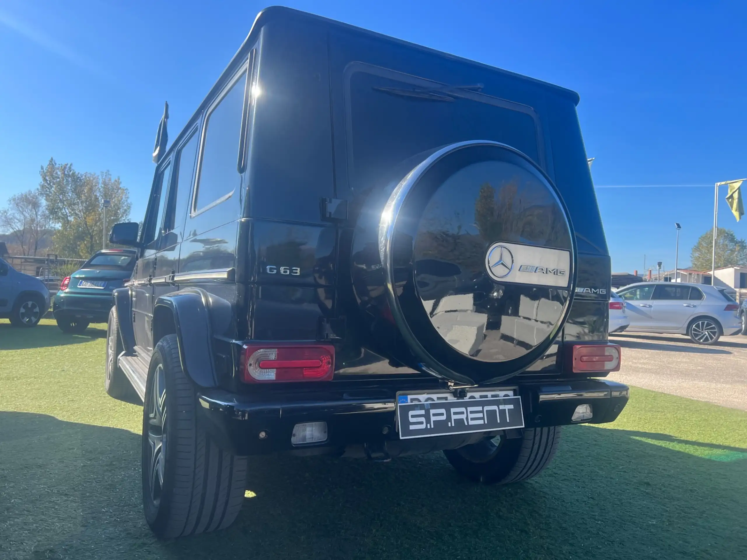 Mercedes-Benz - G