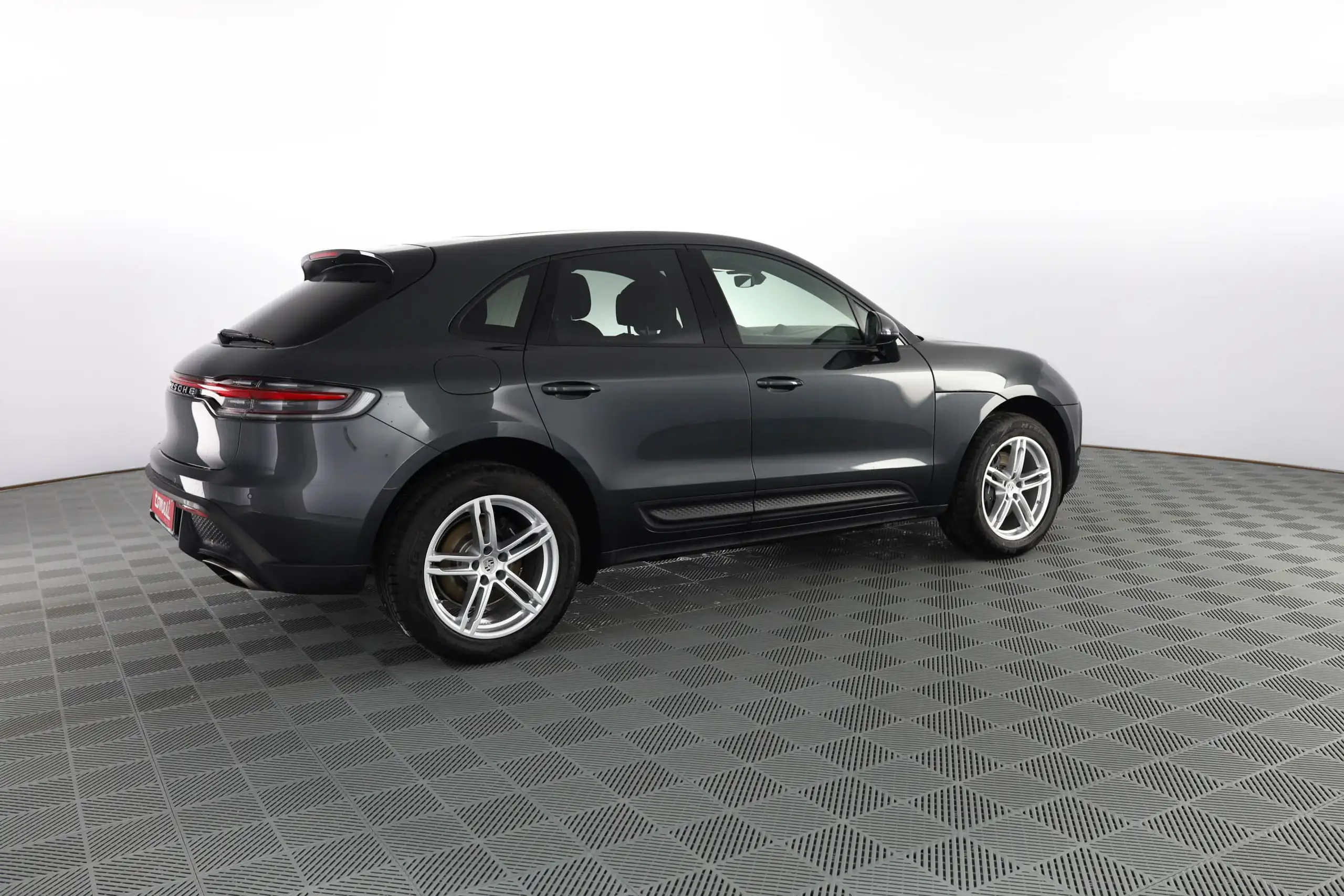 Porsche - Macan