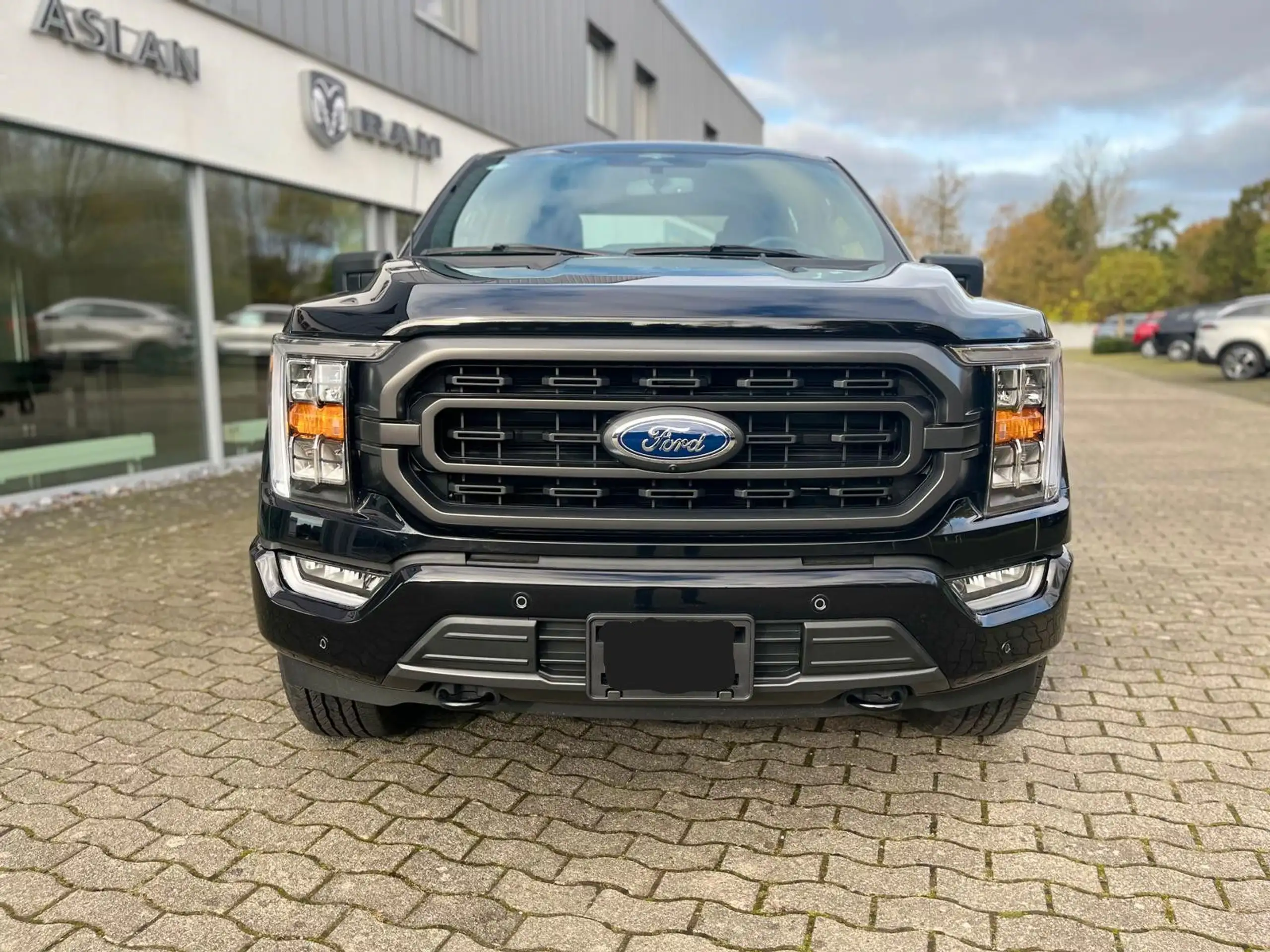 Ford - F 150