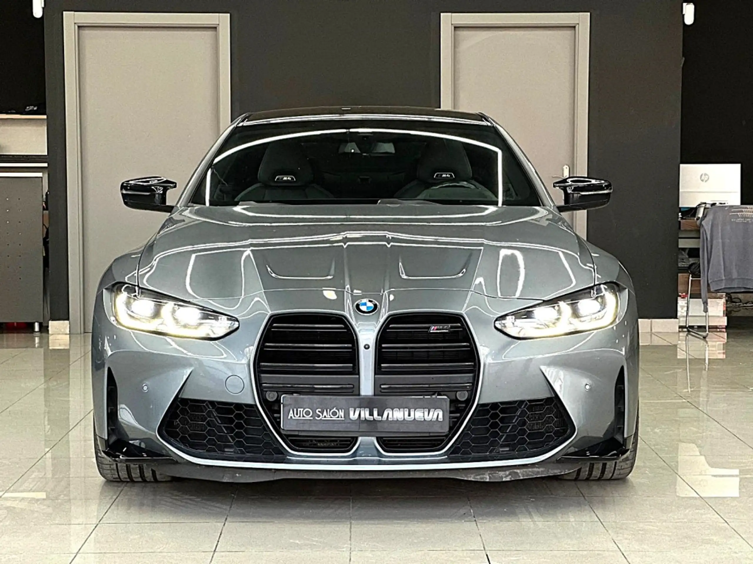 BMW - M4