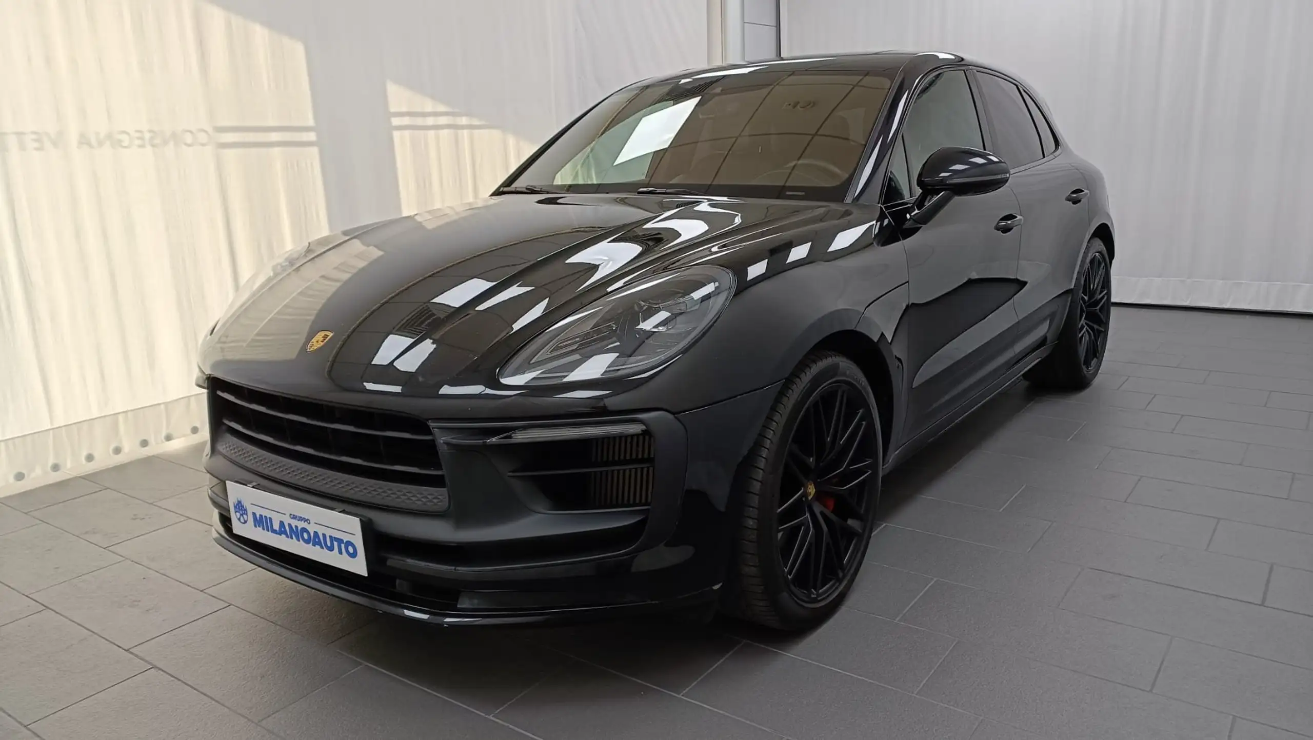 Porsche - Macan