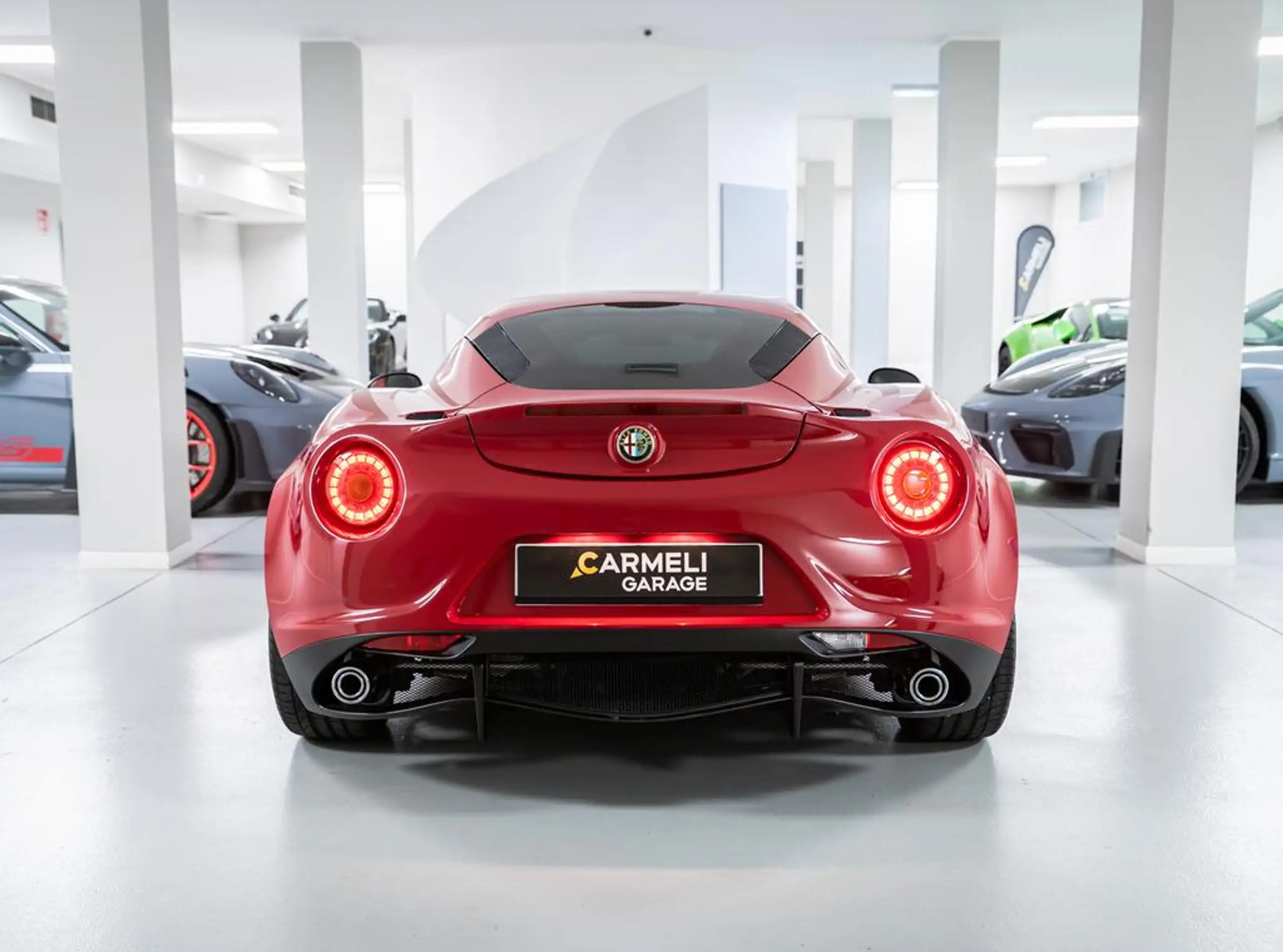 Alfa Romeo - 4C