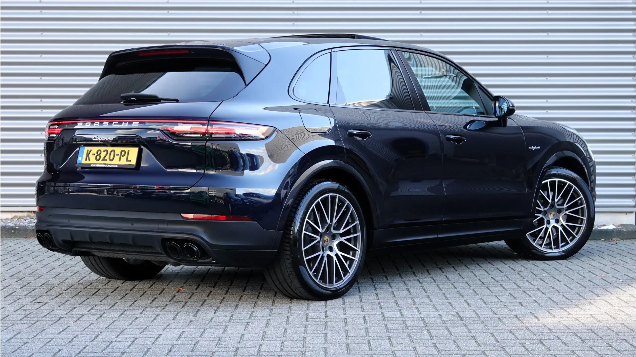 Porsche - Cayenne