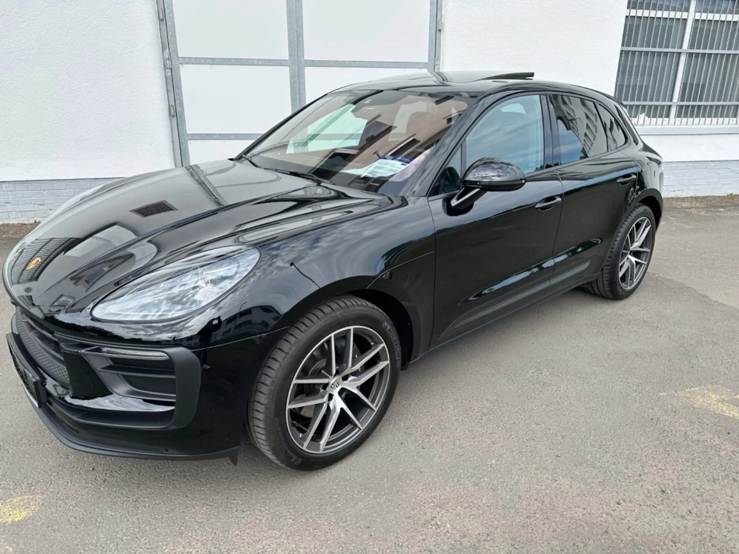 Porsche - Macan