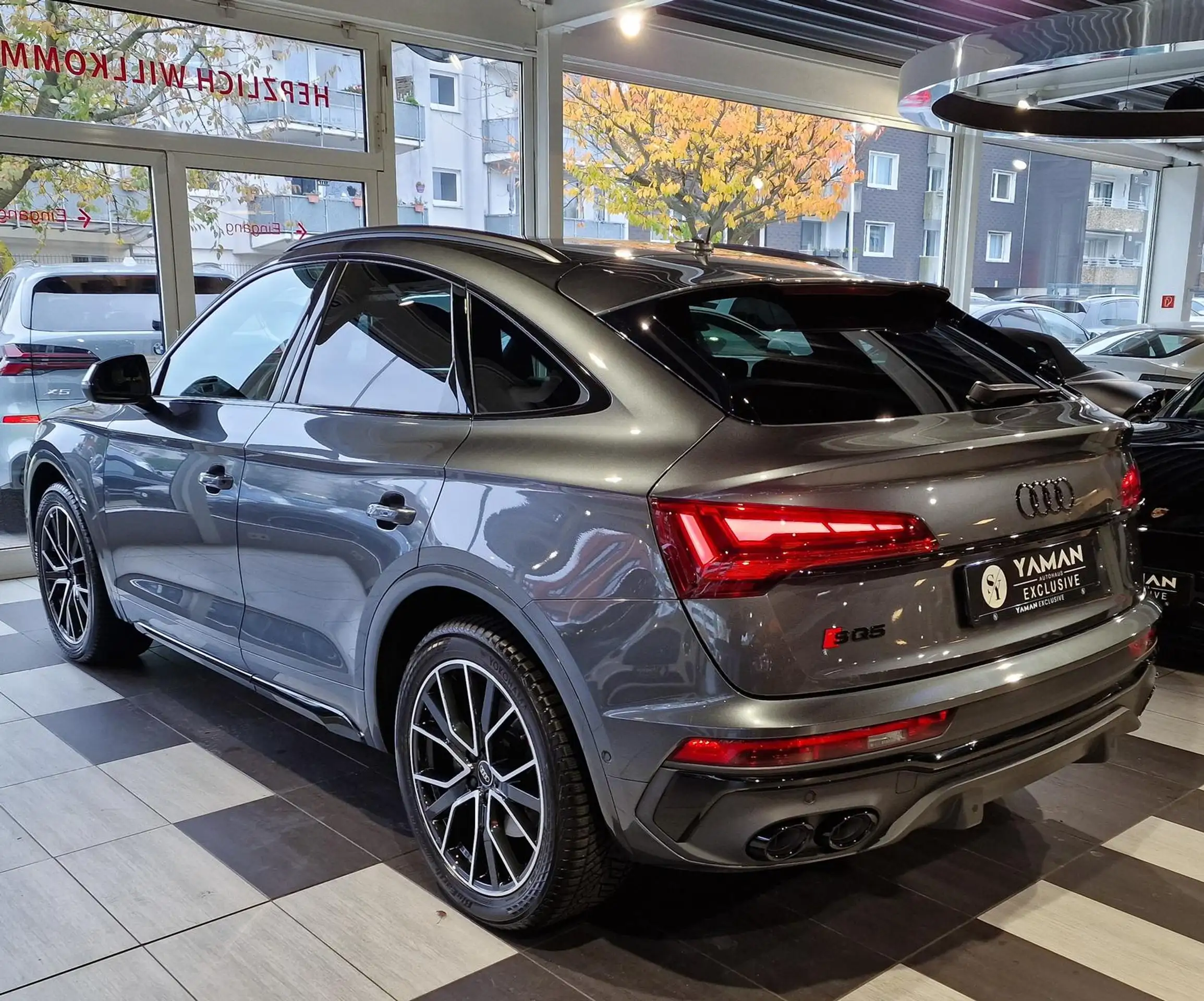 Audi - SQ5