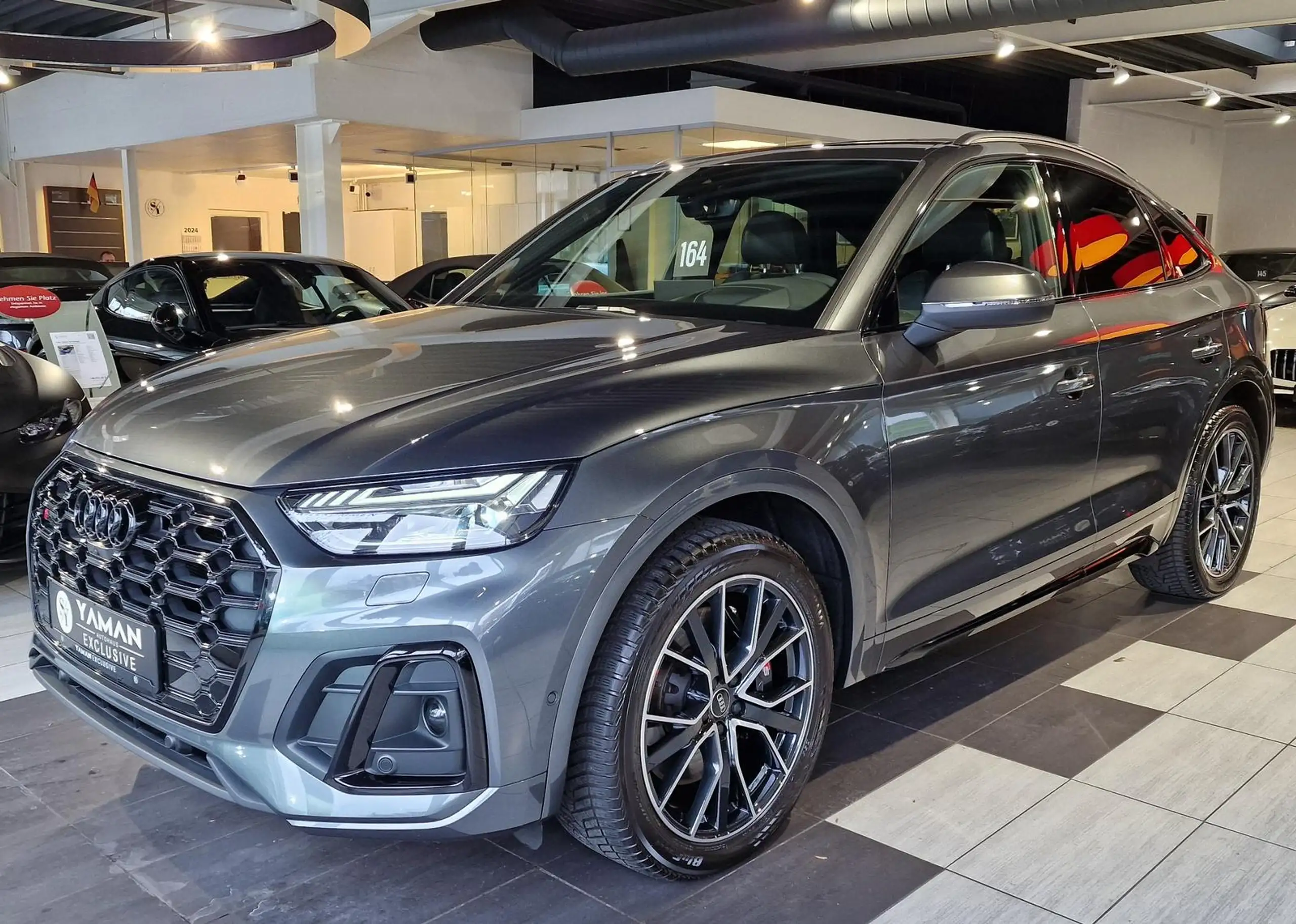 Audi - SQ5