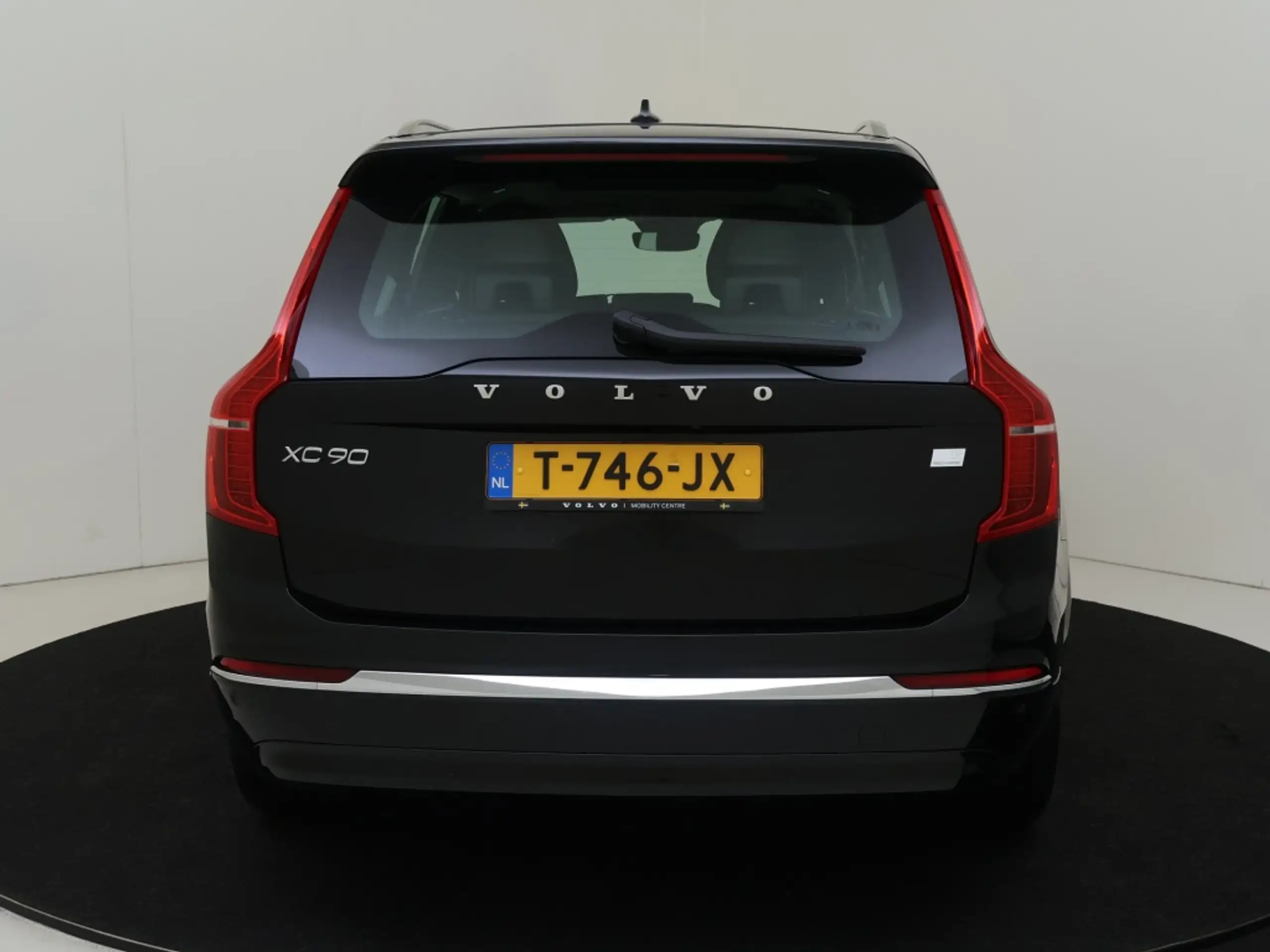 Volvo - XC90