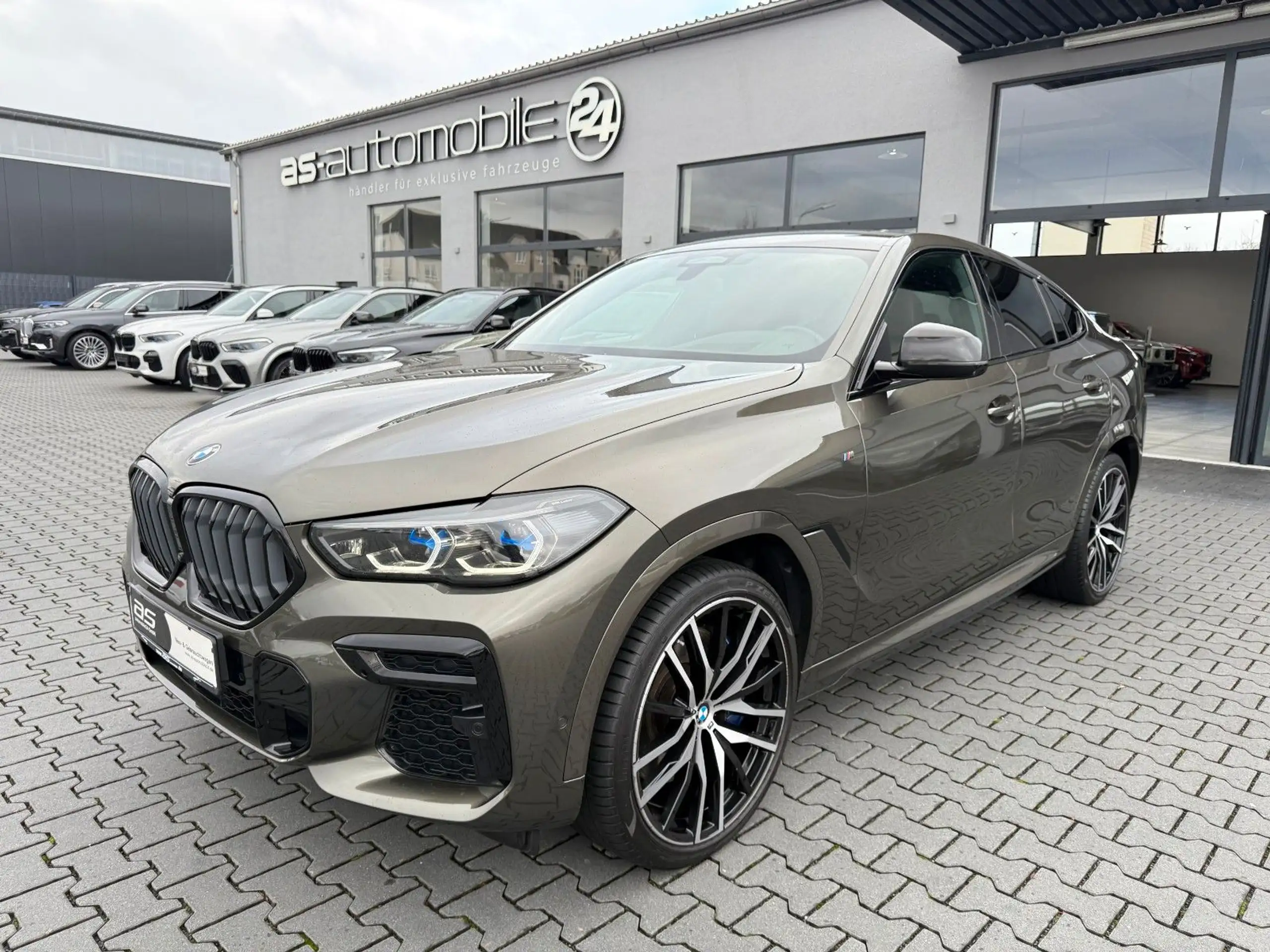 BMW - X6 M