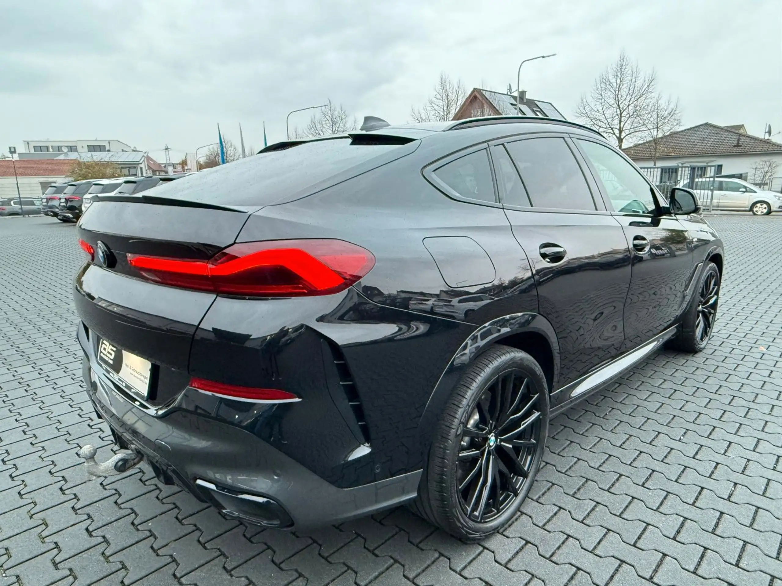 BMW - X6