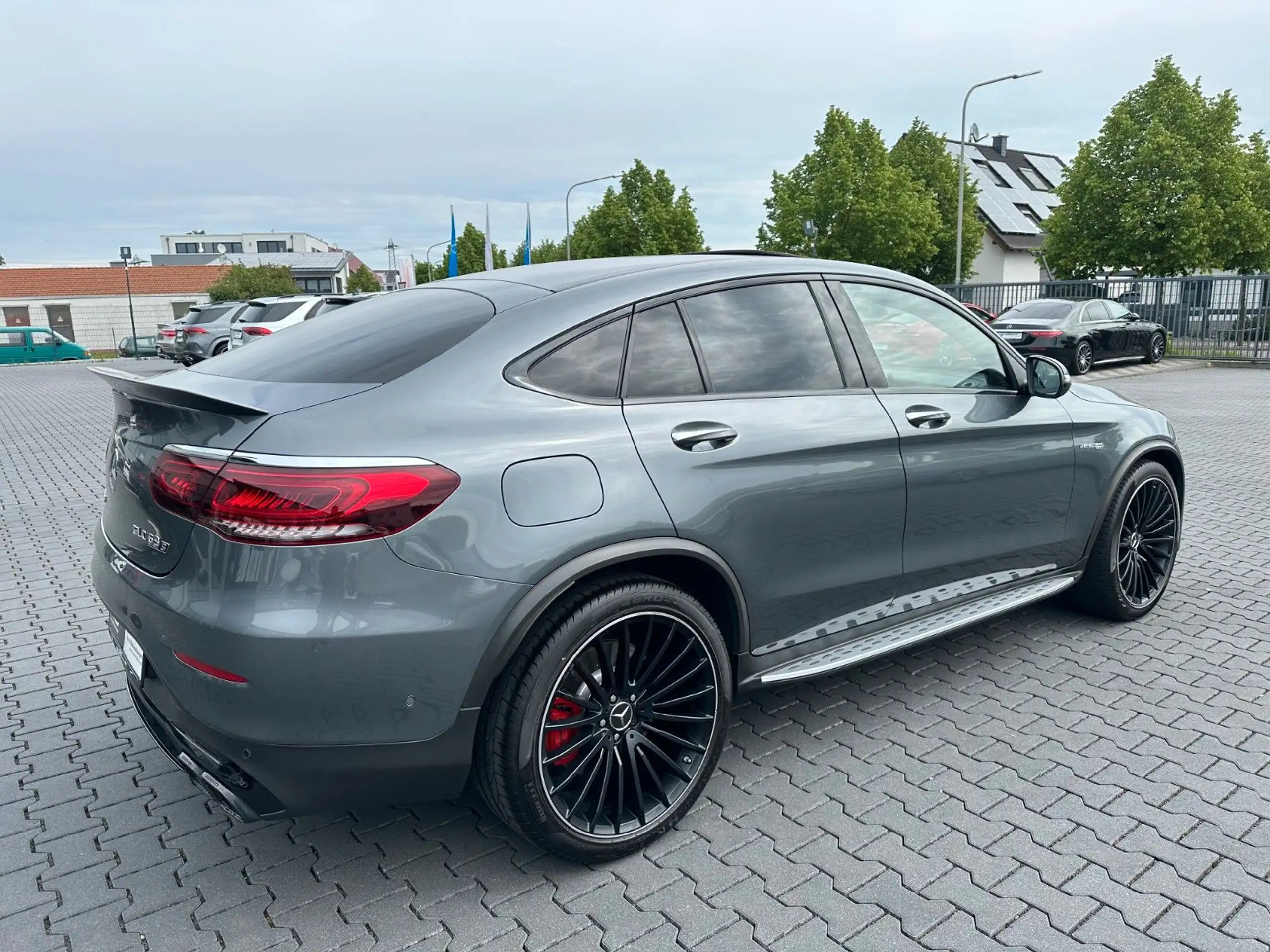 Mercedes-Benz - GLC 63 AMG