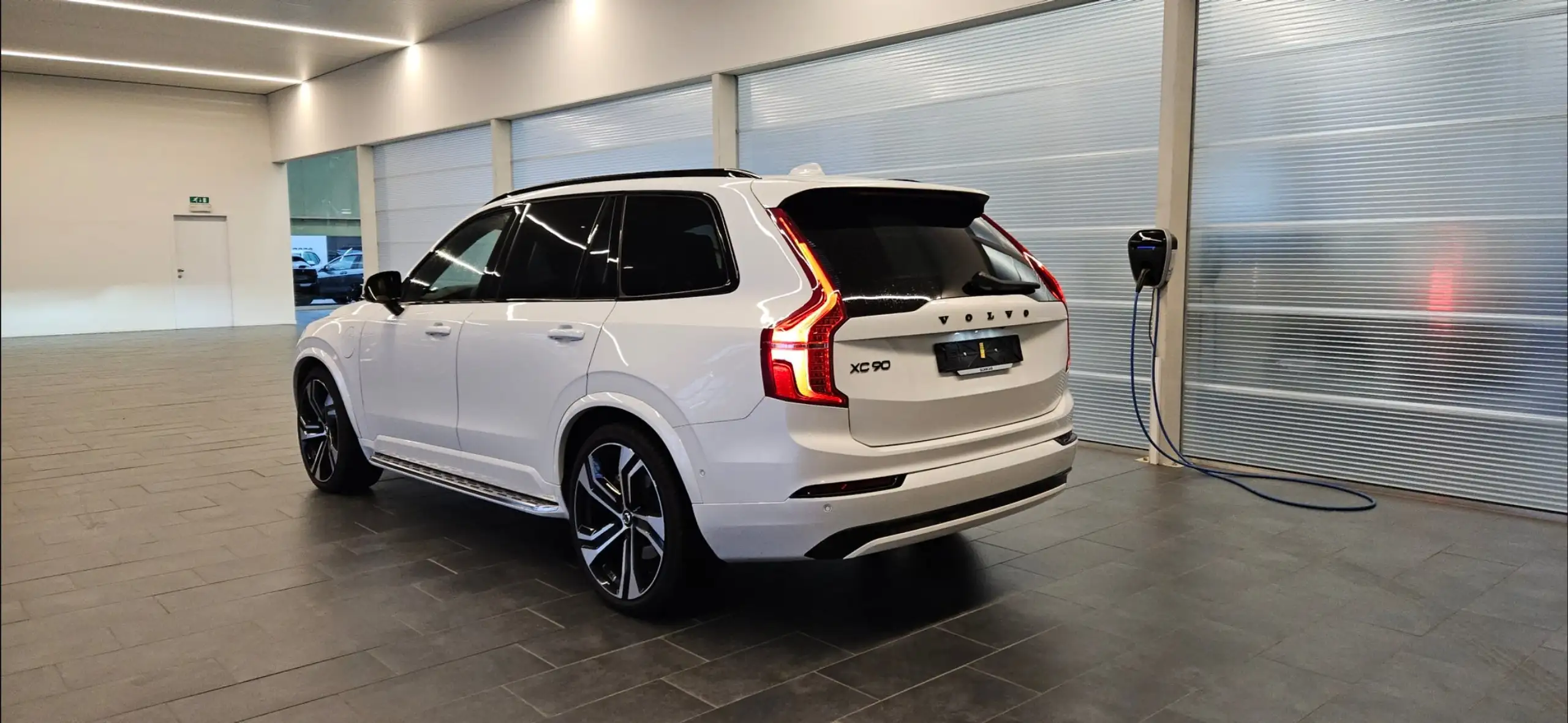 Volvo - XC90