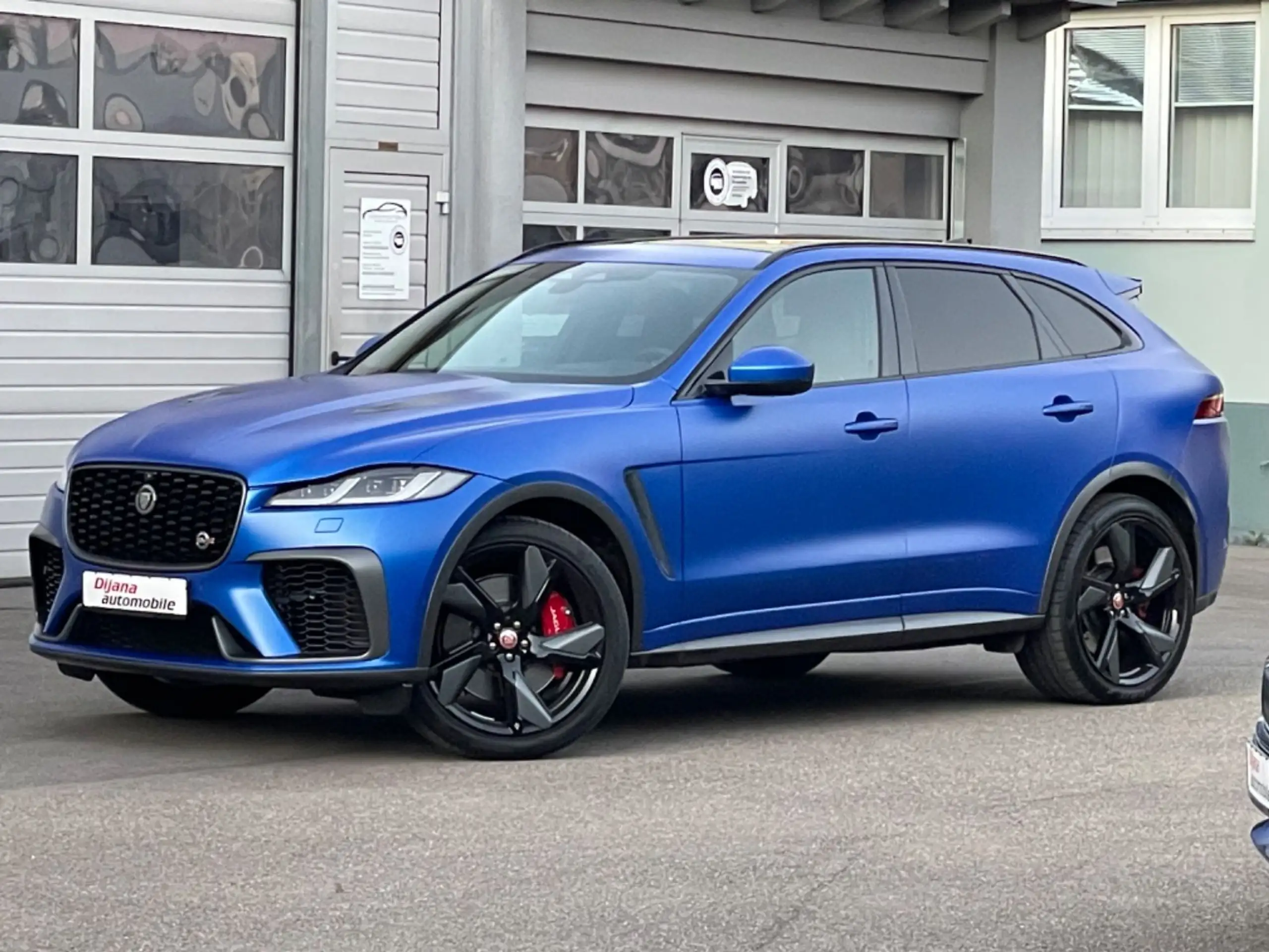 Jaguar - F-Pace